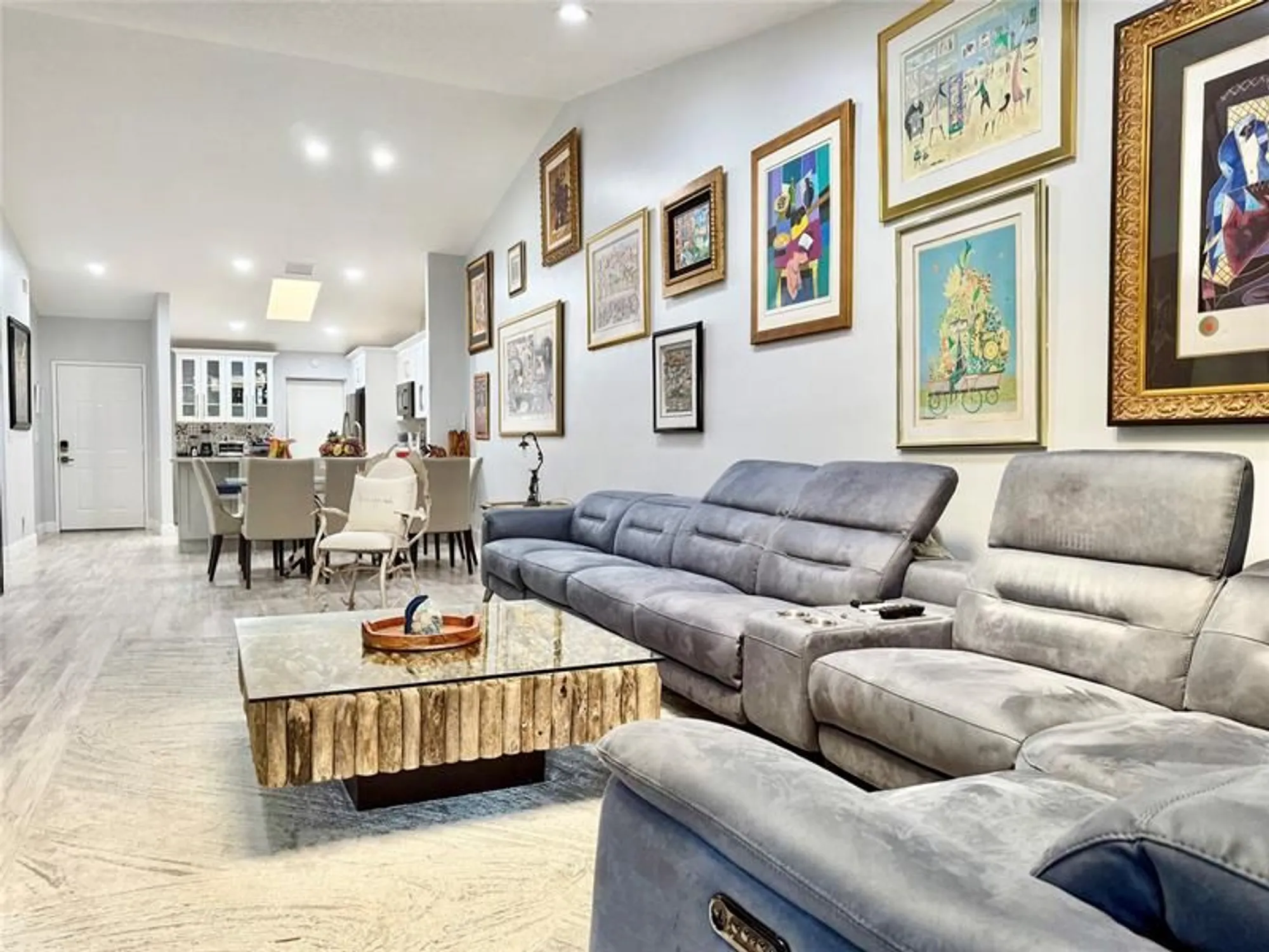 Property Slideshow image 12 of 44 | 5908 sunswept ln b, Boynton Beach, FL, 33437