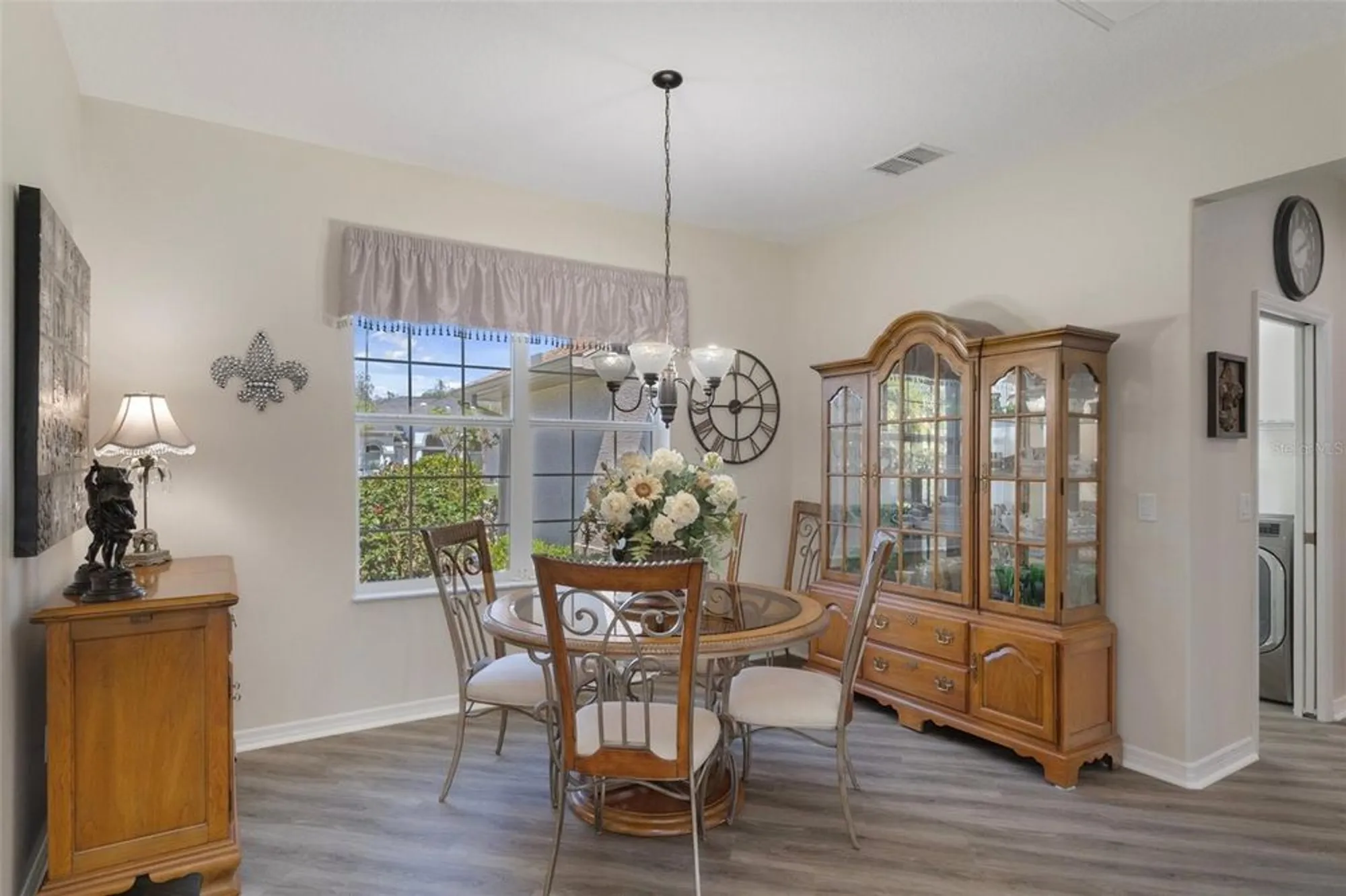 Property Slideshow image 11 of 48 | 374 w cobblestone loop, Hernando, FL, 34442