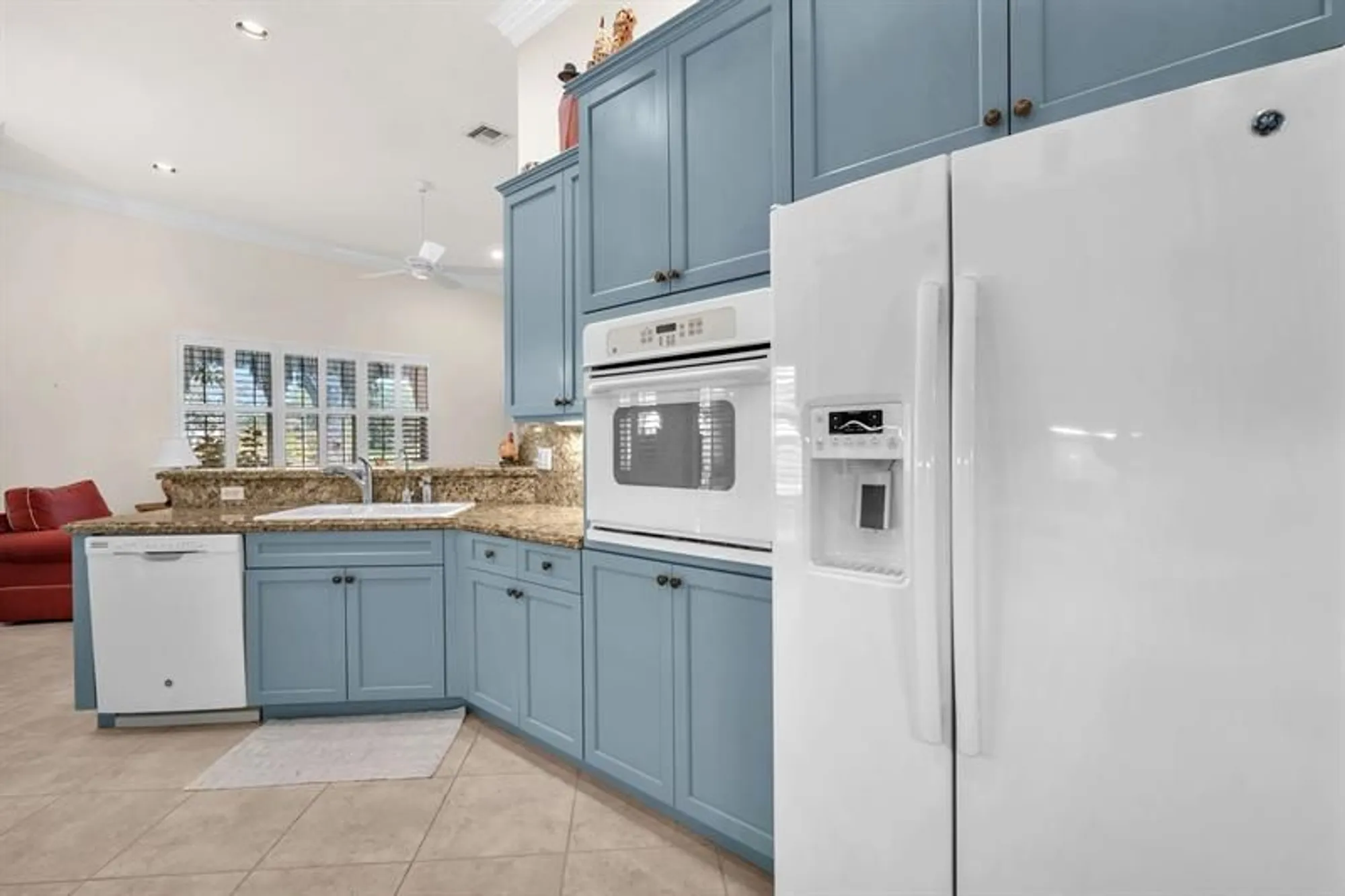 Property Slideshow image 12 of 67 | 6585 murano way, Lake Worth, FL, 33467