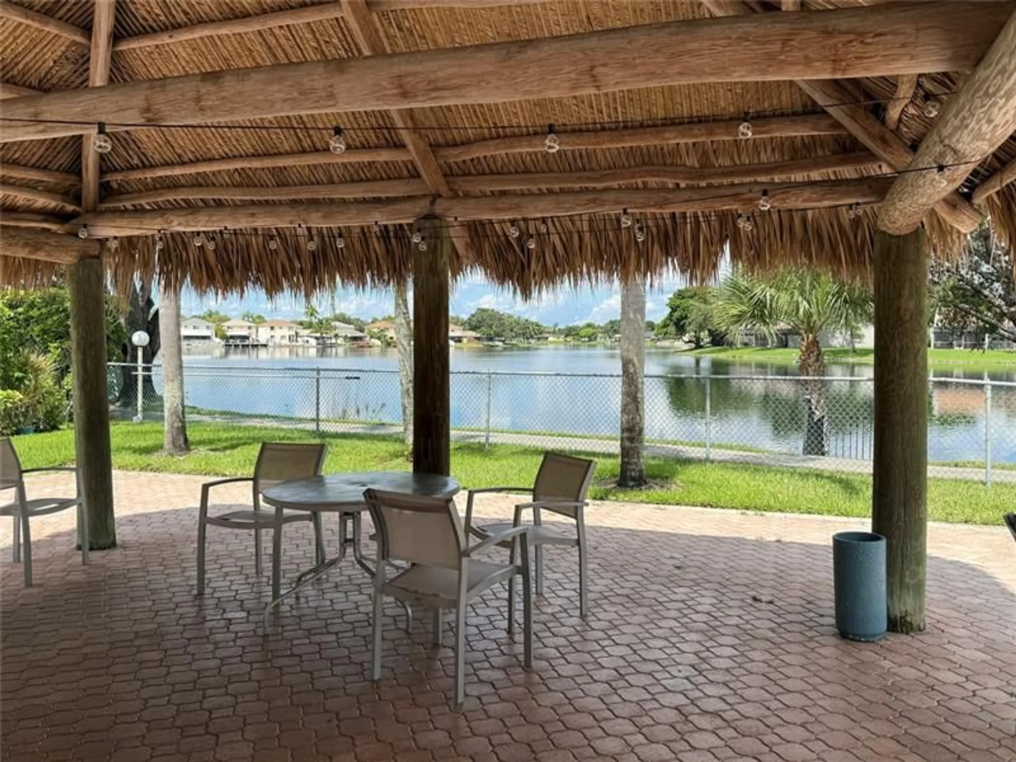 Property Slideshow image 18 of 21 | 1001 colony point cir apt 107, Pembroke Pines, FL, 33026