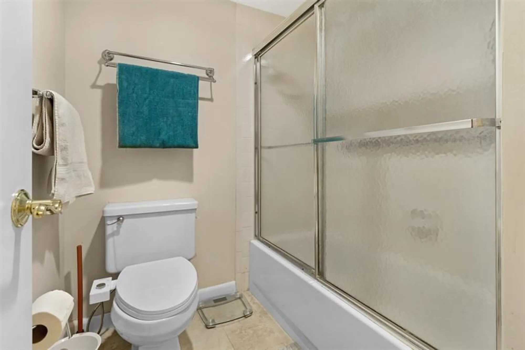 Property Slideshow image 21 of 32 | 21662 arriba real apt 44h, Boca Raton, FL, 33433