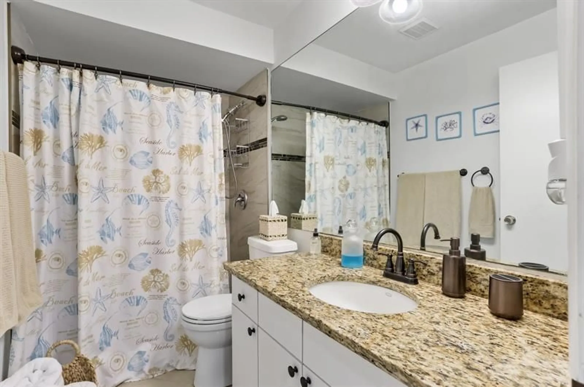 Property Slideshow image 20 of 33 | 395 bennington ln, Lake Worth, FL, 33467