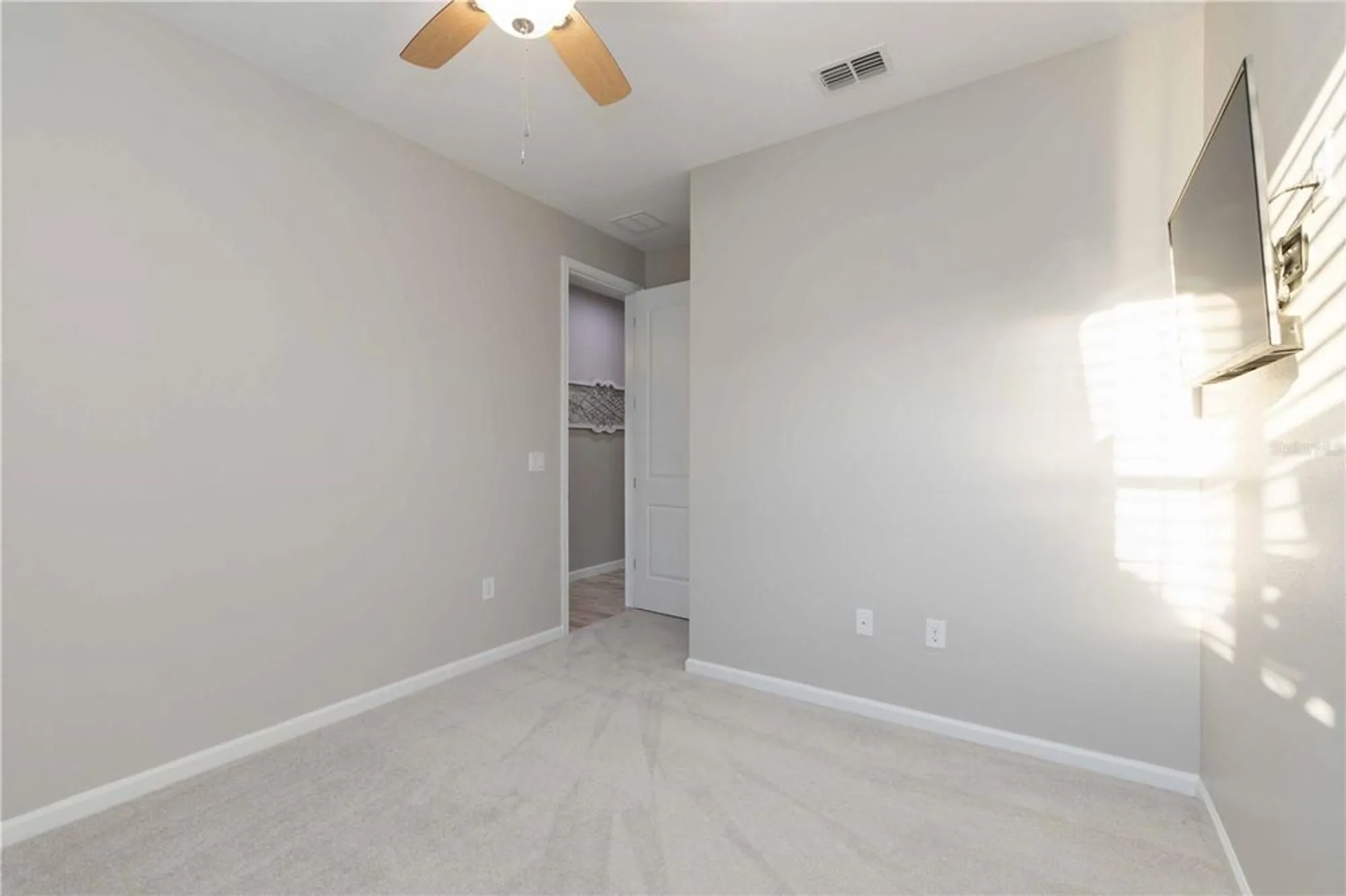 Property Slideshow image 20 of 27 | 11812 brookside dr, Bradenton, FL, 34211