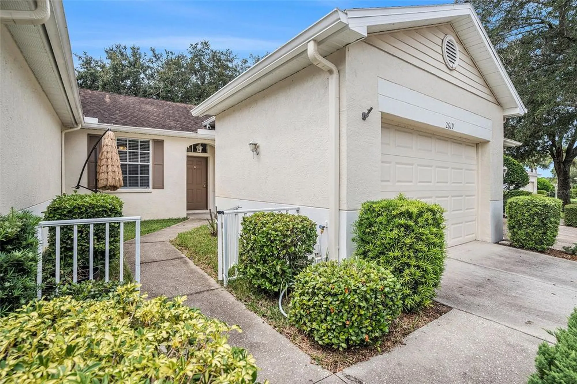 Property Slideshow image 3 of 31 | 2619 newcomb ct, Sun City Center, FL, 33573