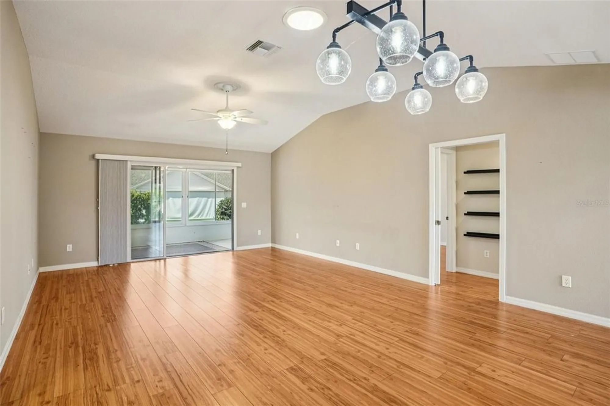 Property Slideshow image 7 of 54 | 1542 wyatt ave, The Villages, FL, 32162