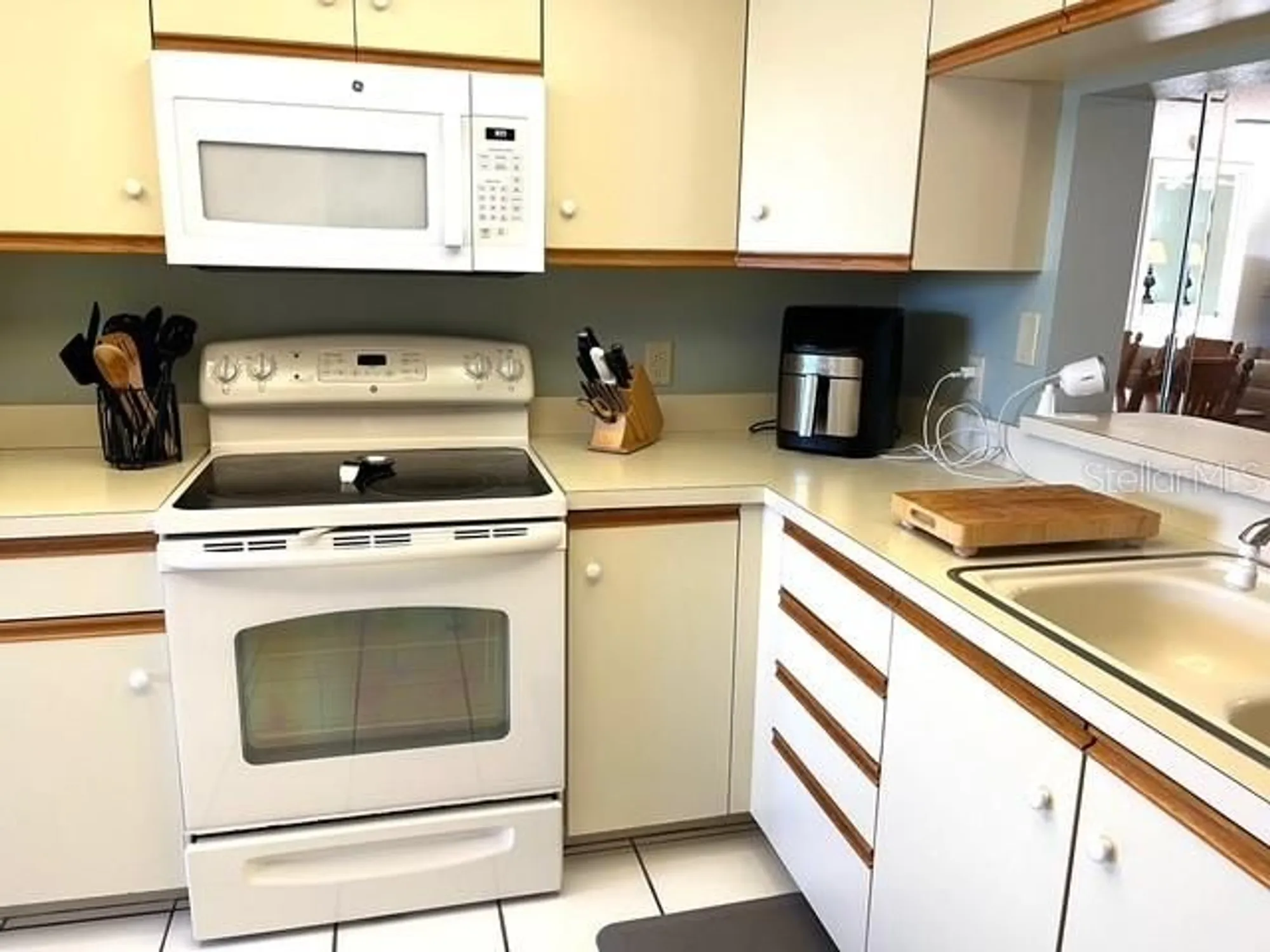 Property Slideshow image 22 of 59 | 6501 stone river rd 306, Bradenton, FL, 34203