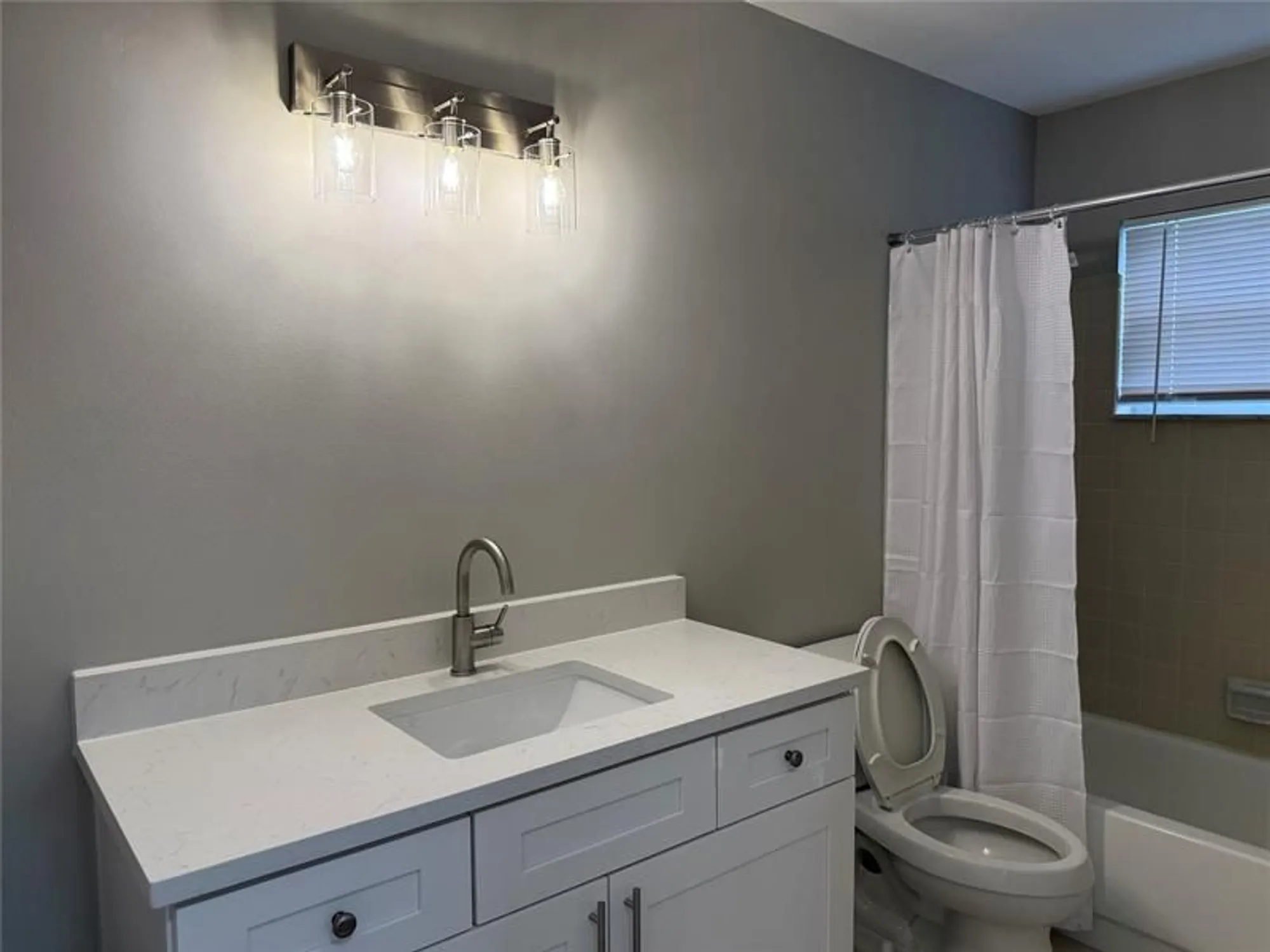 Property Slideshow image 13 of 20 | 6111 rainbow cir, Greenacres, FL, 33463