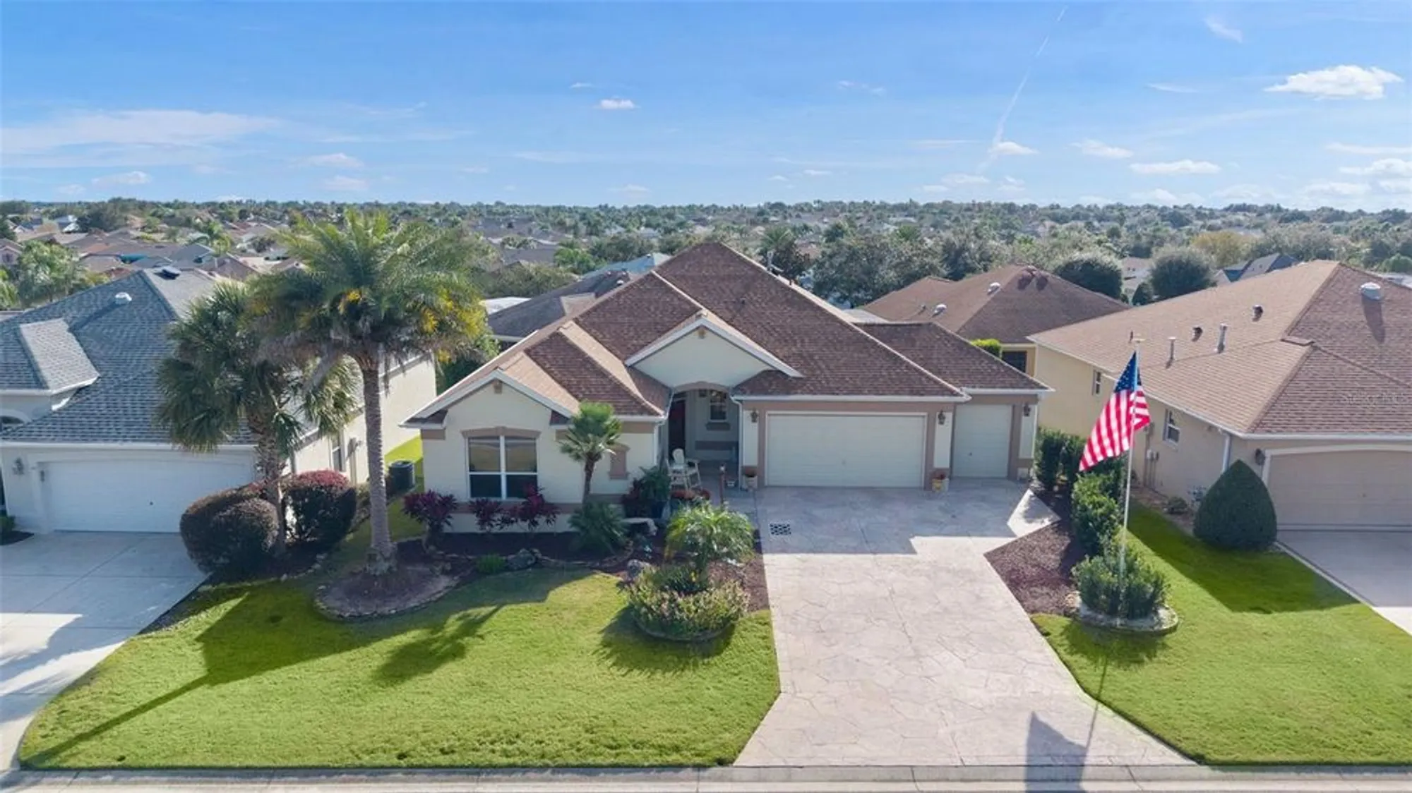 Property Slideshow image 43 of 48 | 578 inner cir, The Villages, FL, 32162