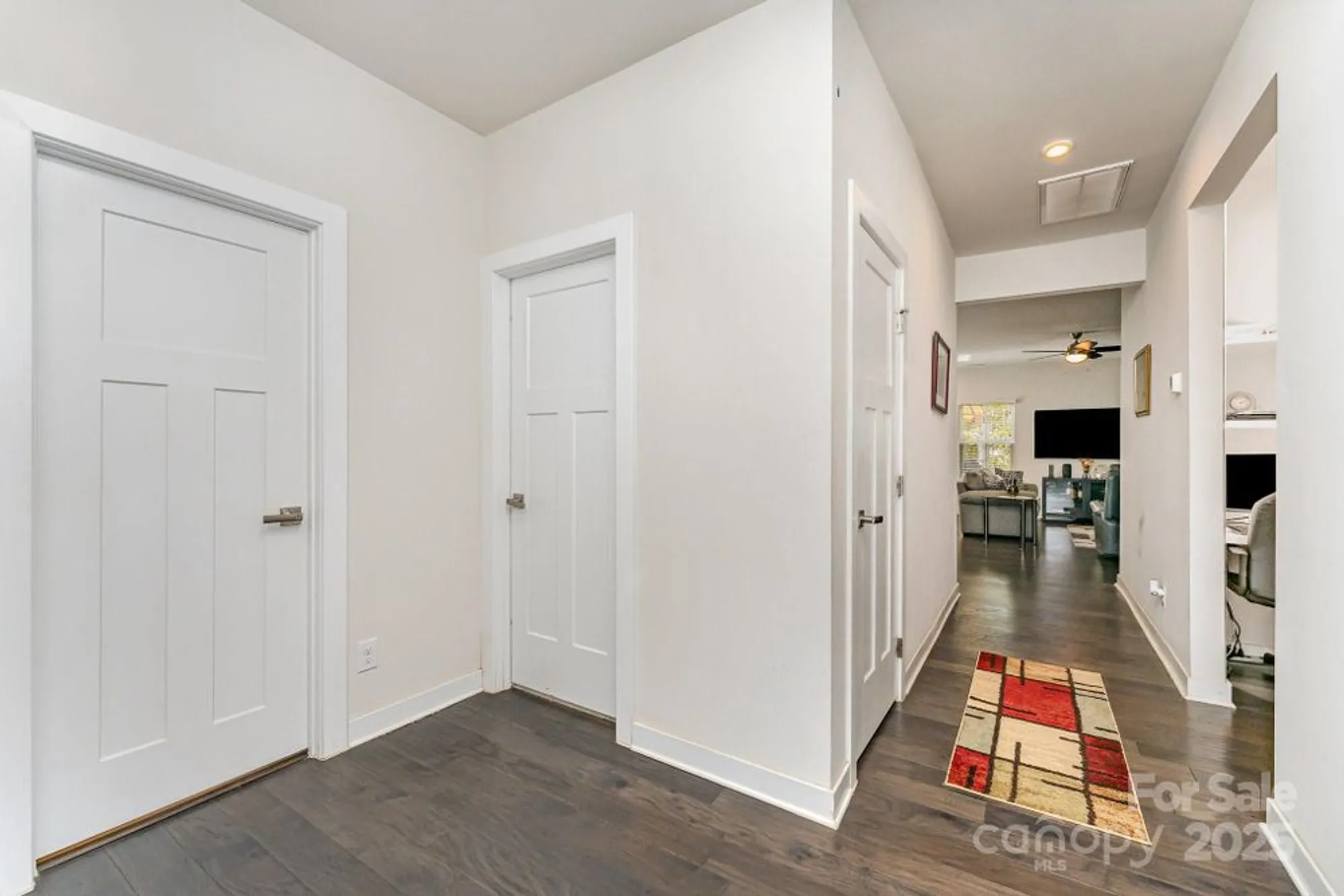 Property Slideshow image 4 of 24 | 10356 black locust ln, Charlotte, NC, 28215