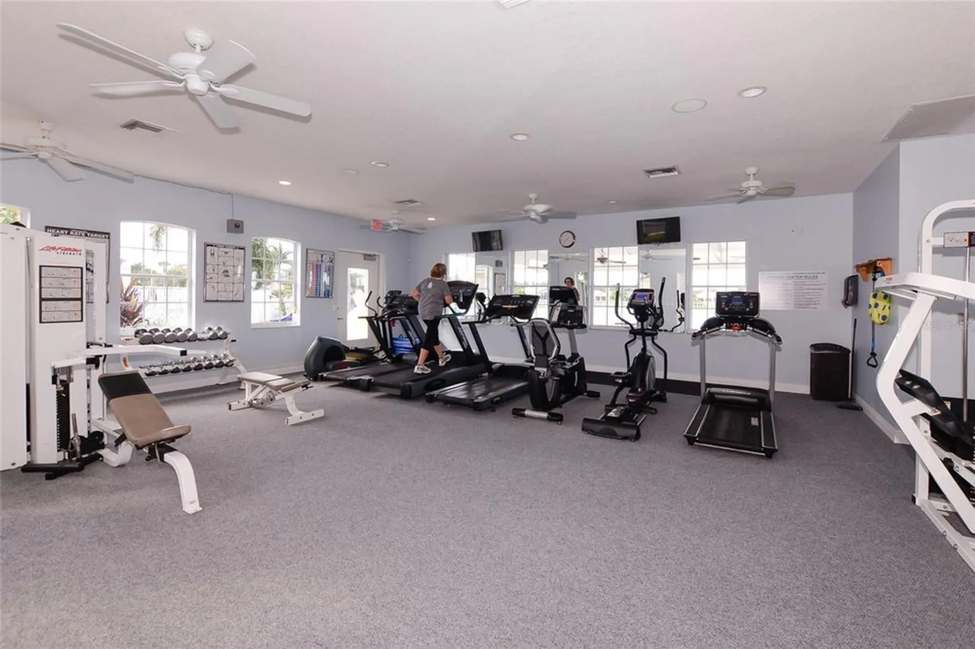 Property Slideshow image 30 of 39 | 293 sw lake forest way, Port Saint Lucie, FL, 34986