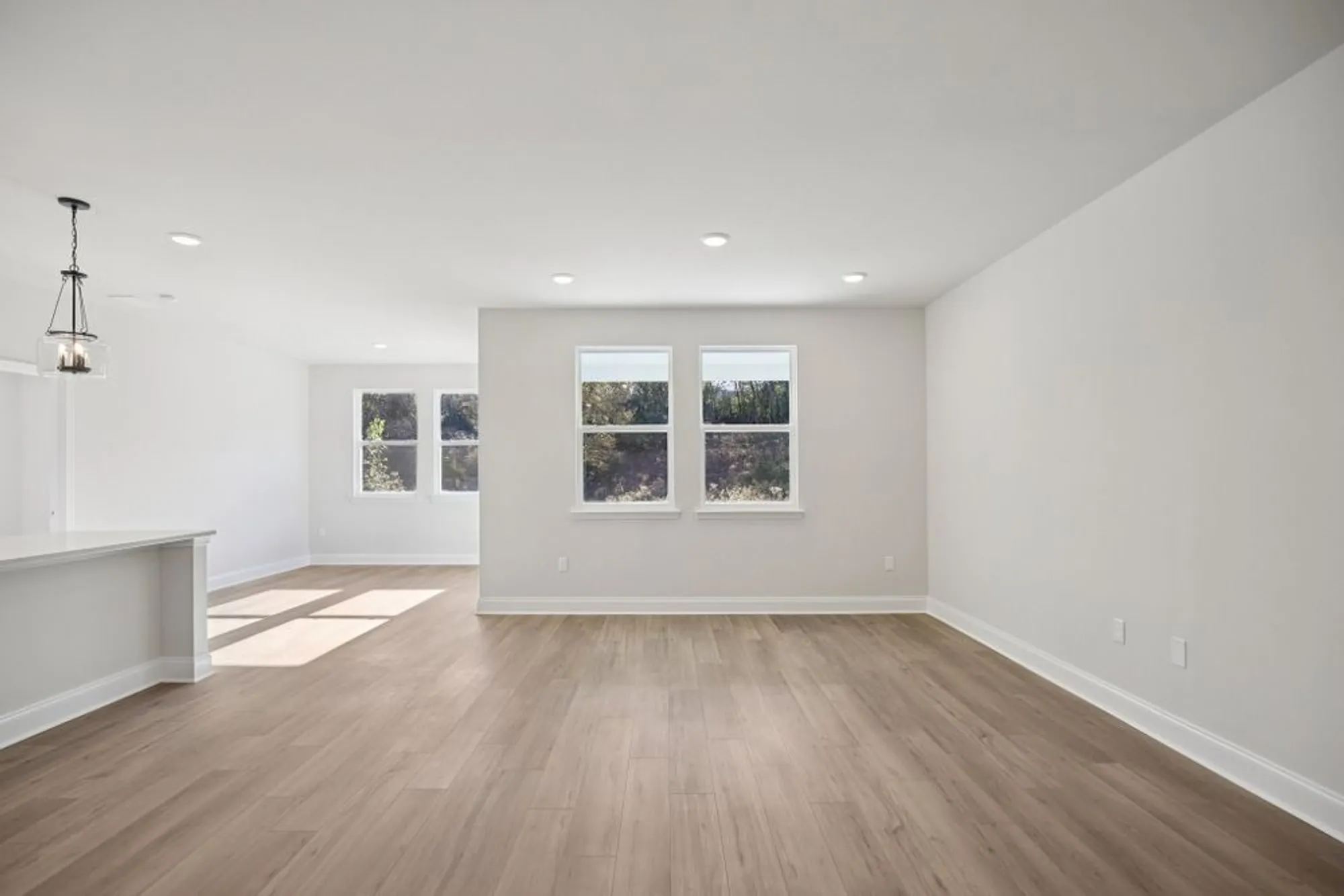 Property Slideshow image 7 of 54 | 328 stonehaus cir, Antioch, TN, 37013