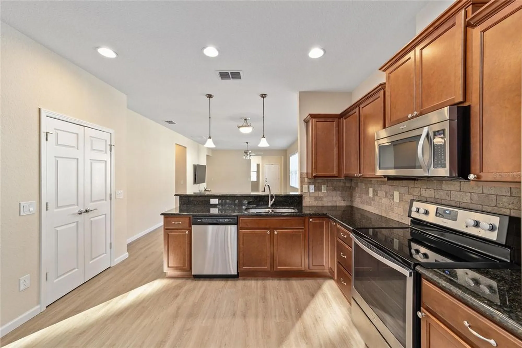 Property Slideshow image 16 of 53 | 9119 sw 70th loop, Ocala, FL, 34481