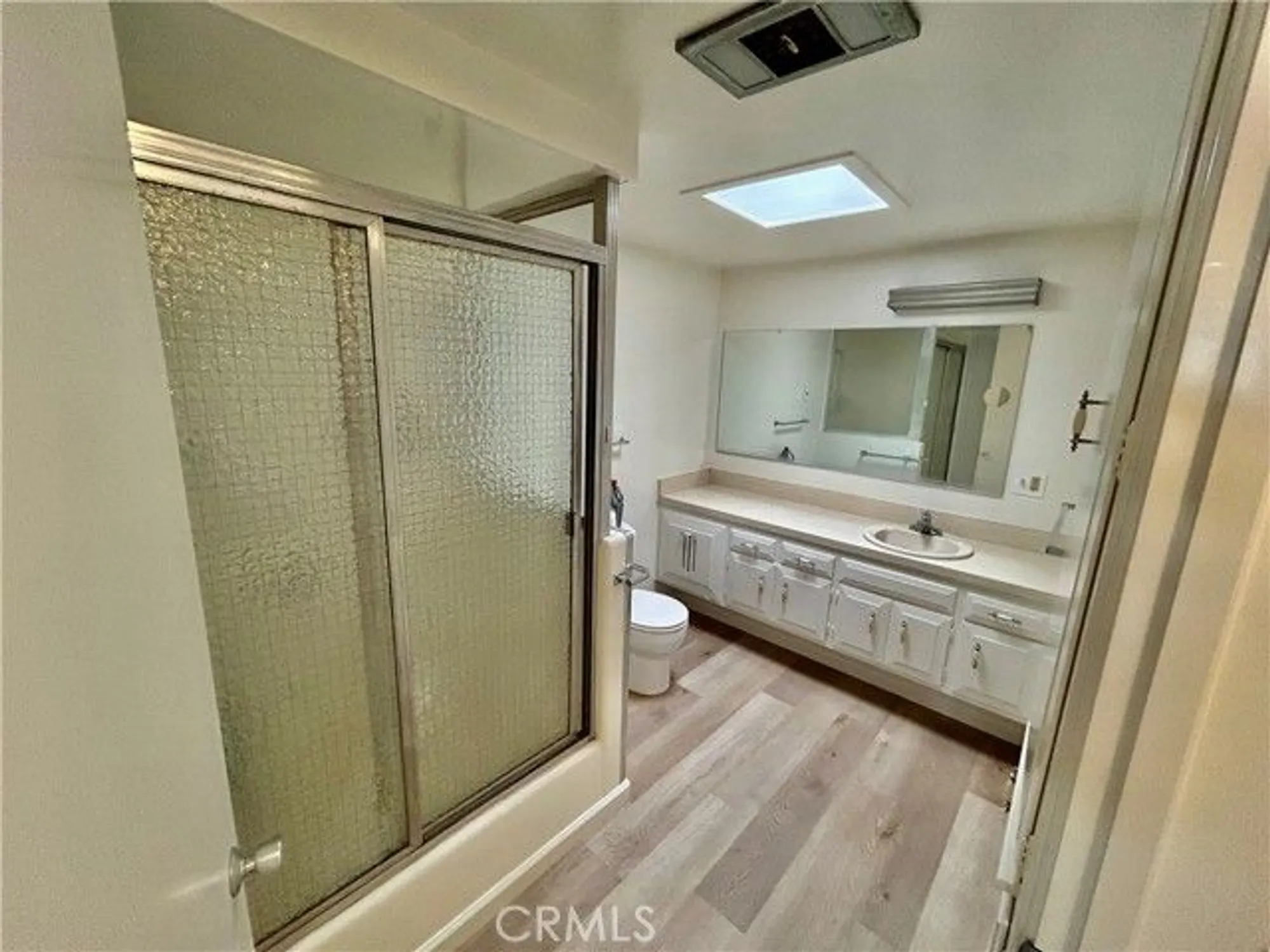 Property Slideshow image 7 of 10 | 1660 monterey rd, Seal Beach, CA, 90740