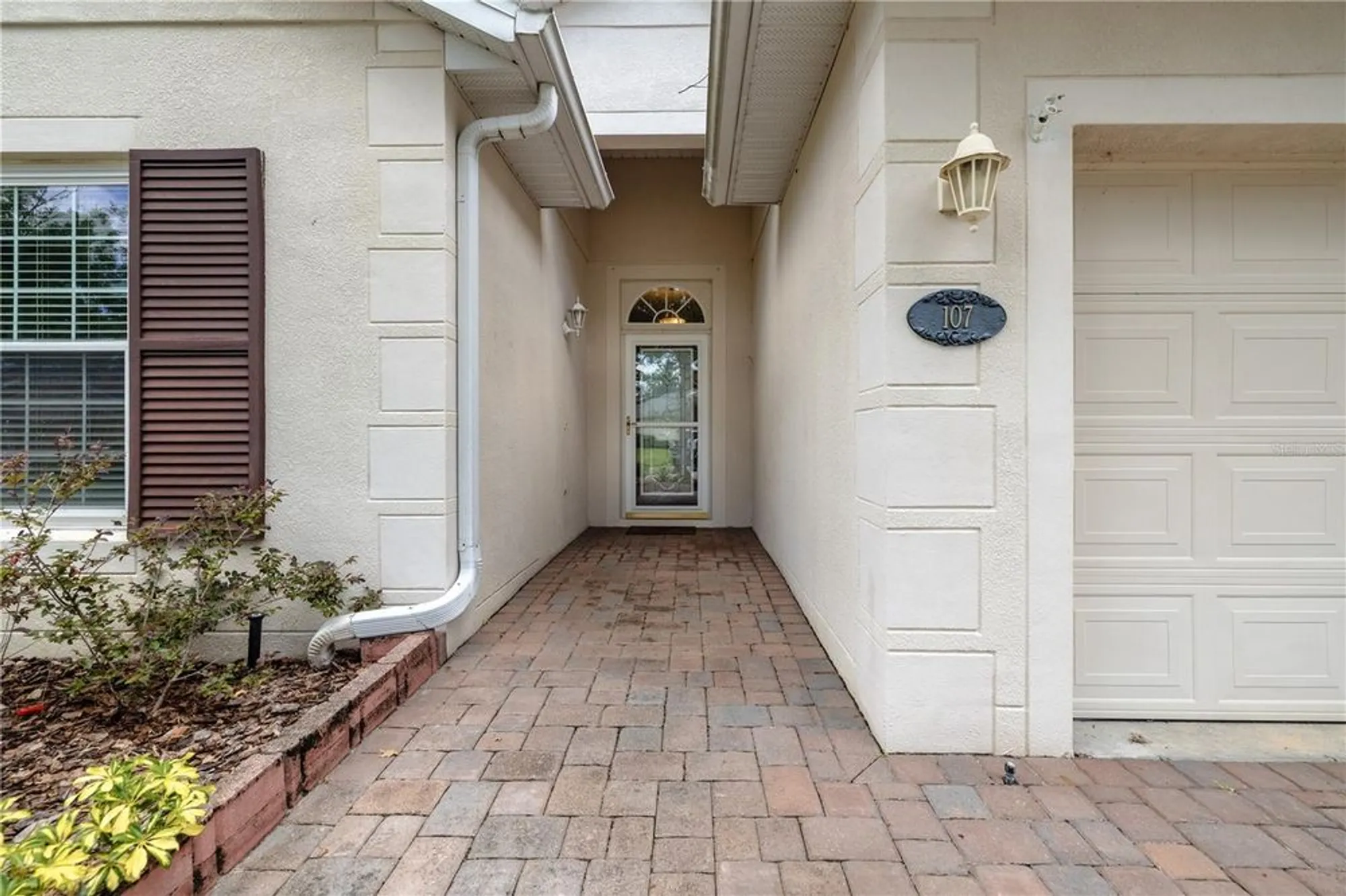 Property Slideshow image 4 of 44 | 107 wethersfield ct, Deland, FL, 32724