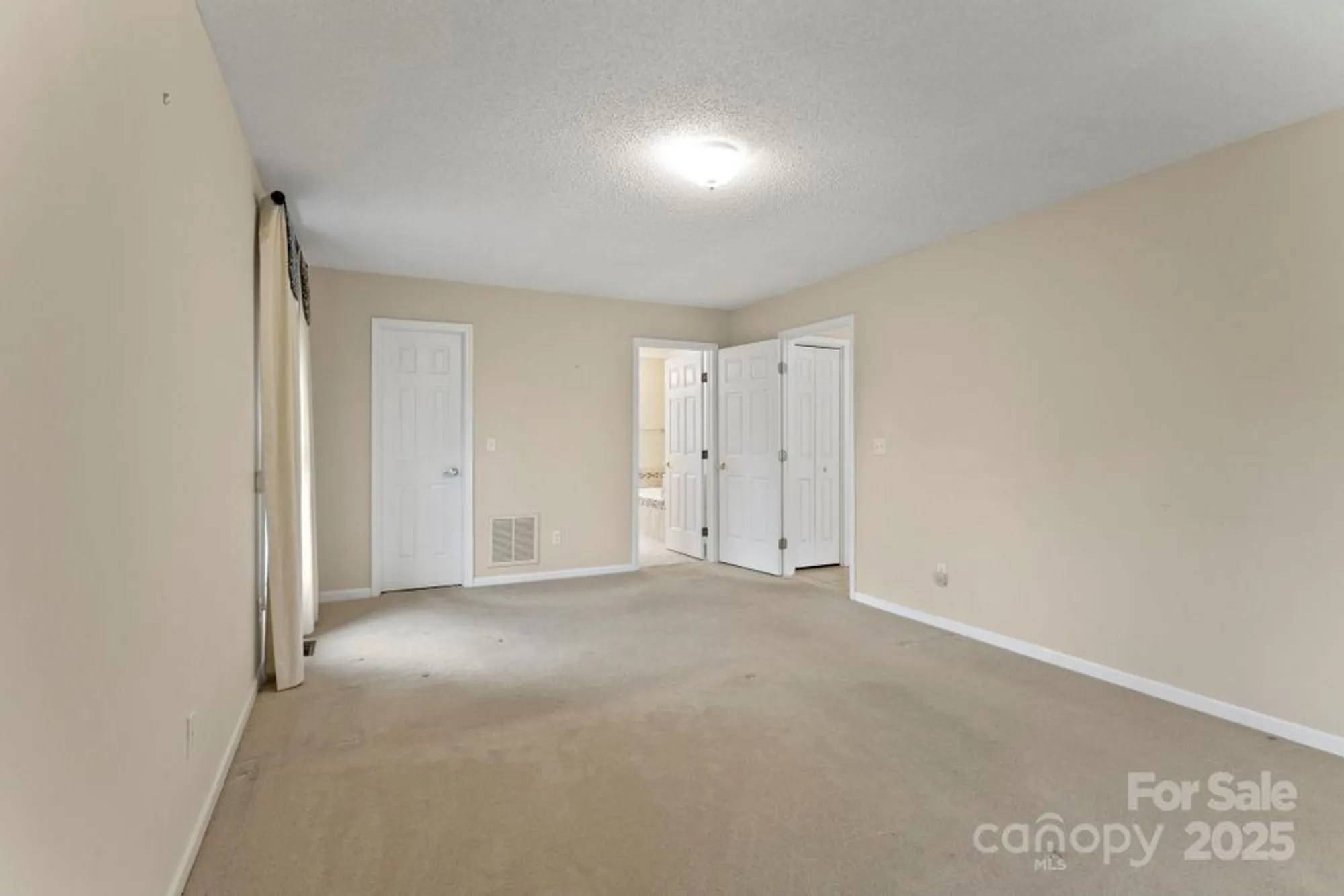 Property Slideshow image 21 of 33 | 111 broadmoor dr 19, Flat Rock, NC, 28731