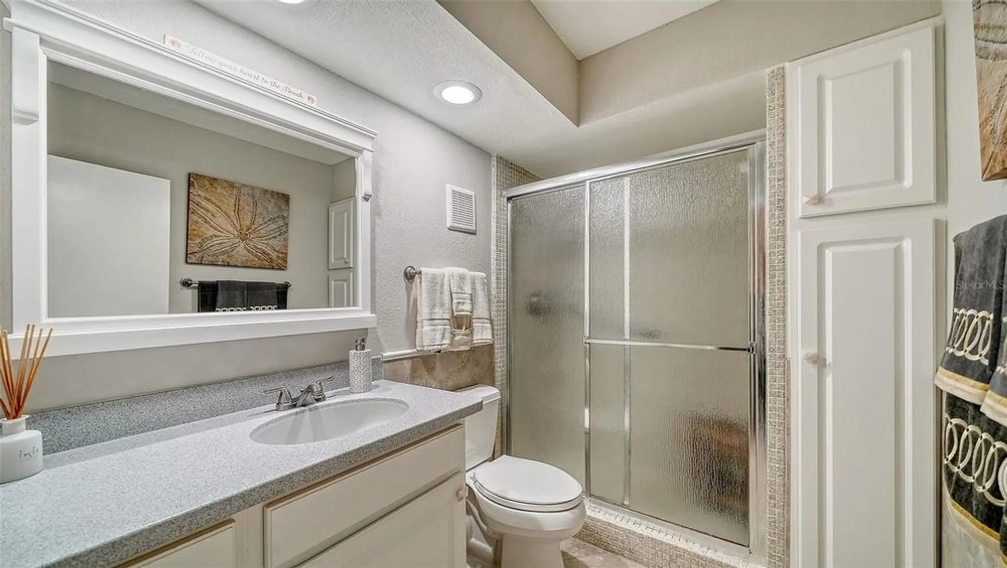 Property Slideshow image 35 of 71 | 199 whispering sands dr apt 201, Sarasota, FL, 34242