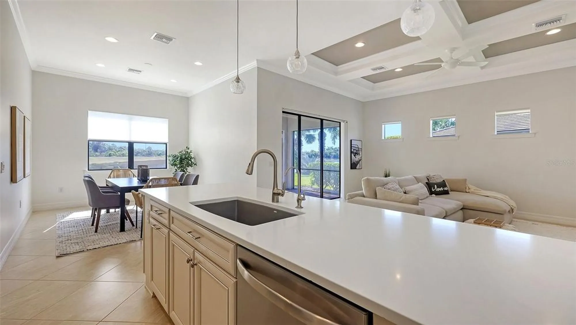 Property Slideshow image 21 of 46 | 5987 snowy egret dr, Sarasota, FL, 34238