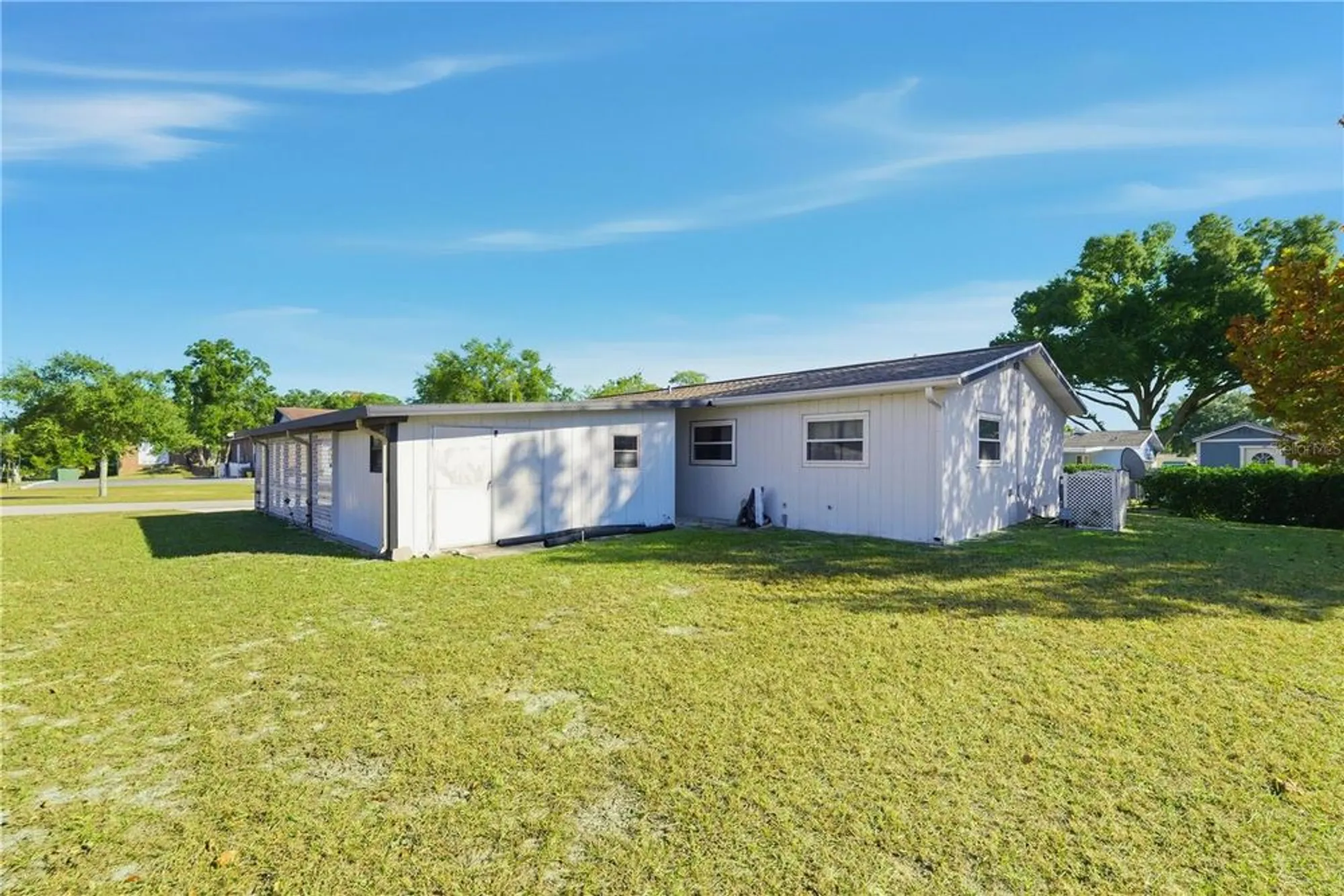 Property Slideshow image 20 of 30 | 9230 sw 101st pl, Ocala, FL, 34481