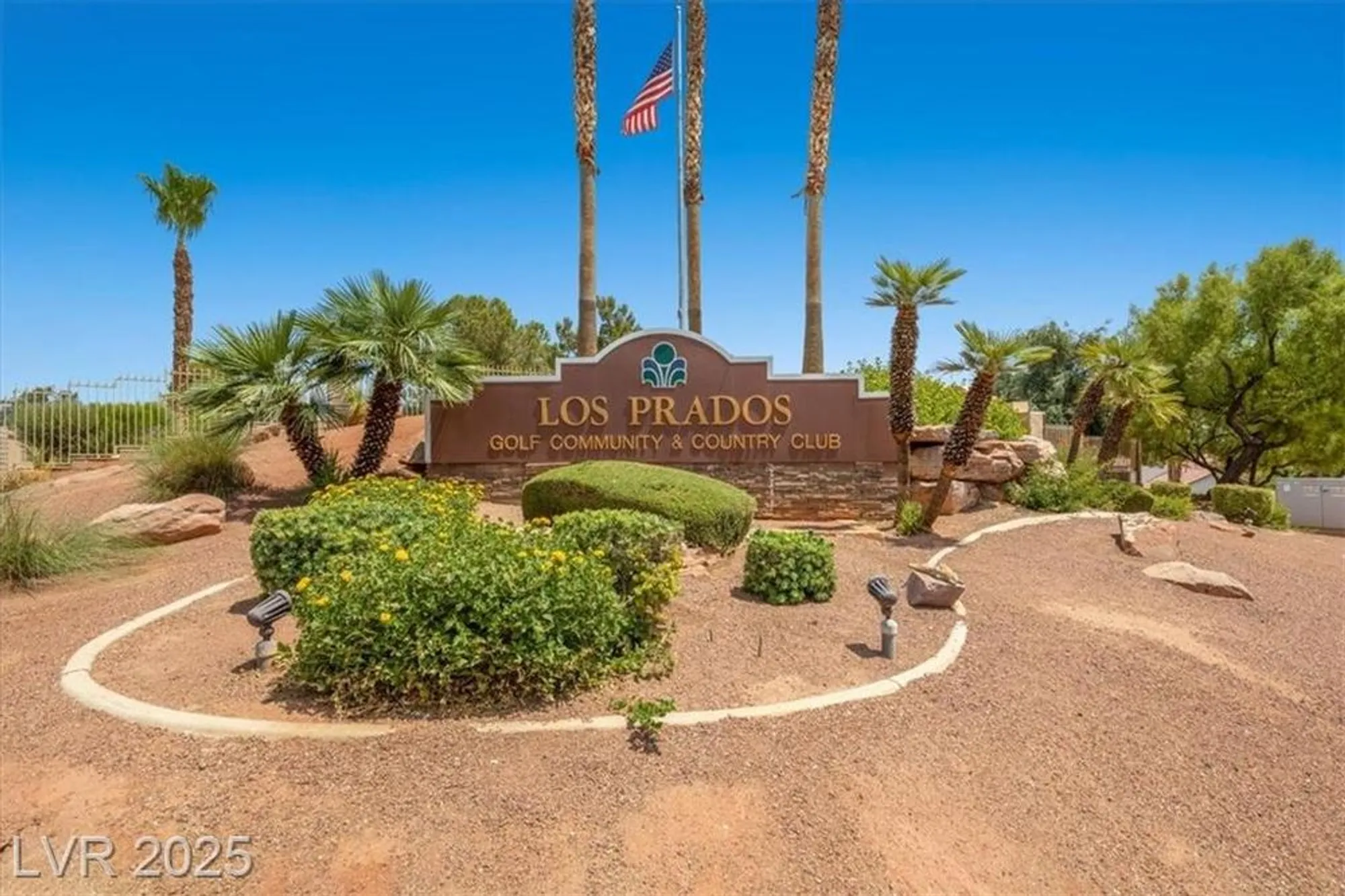Property Slideshow image 3 of 63 | 5433 honey mesquite ln, Las Vegas, NV, 89130