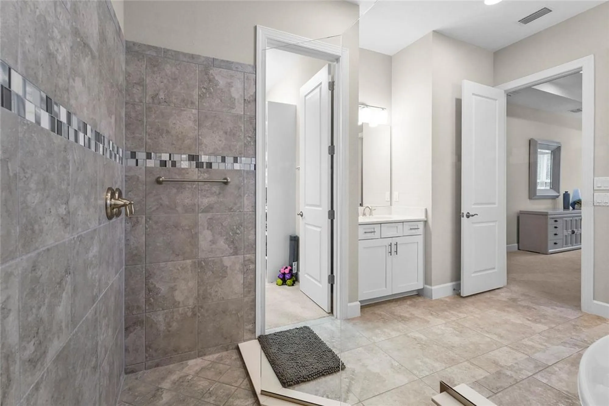 Property Slideshow image 37 of 85 | 13902 messina loop, Bradenton, FL, 34211