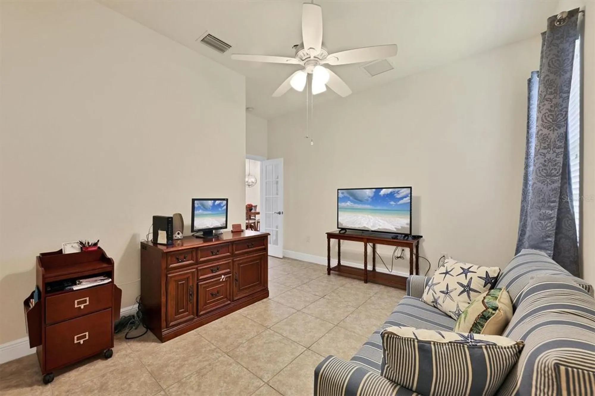 Property Slideshow image 26 of 58 | 10424 crooked creek dr, Venice, FL, 34293