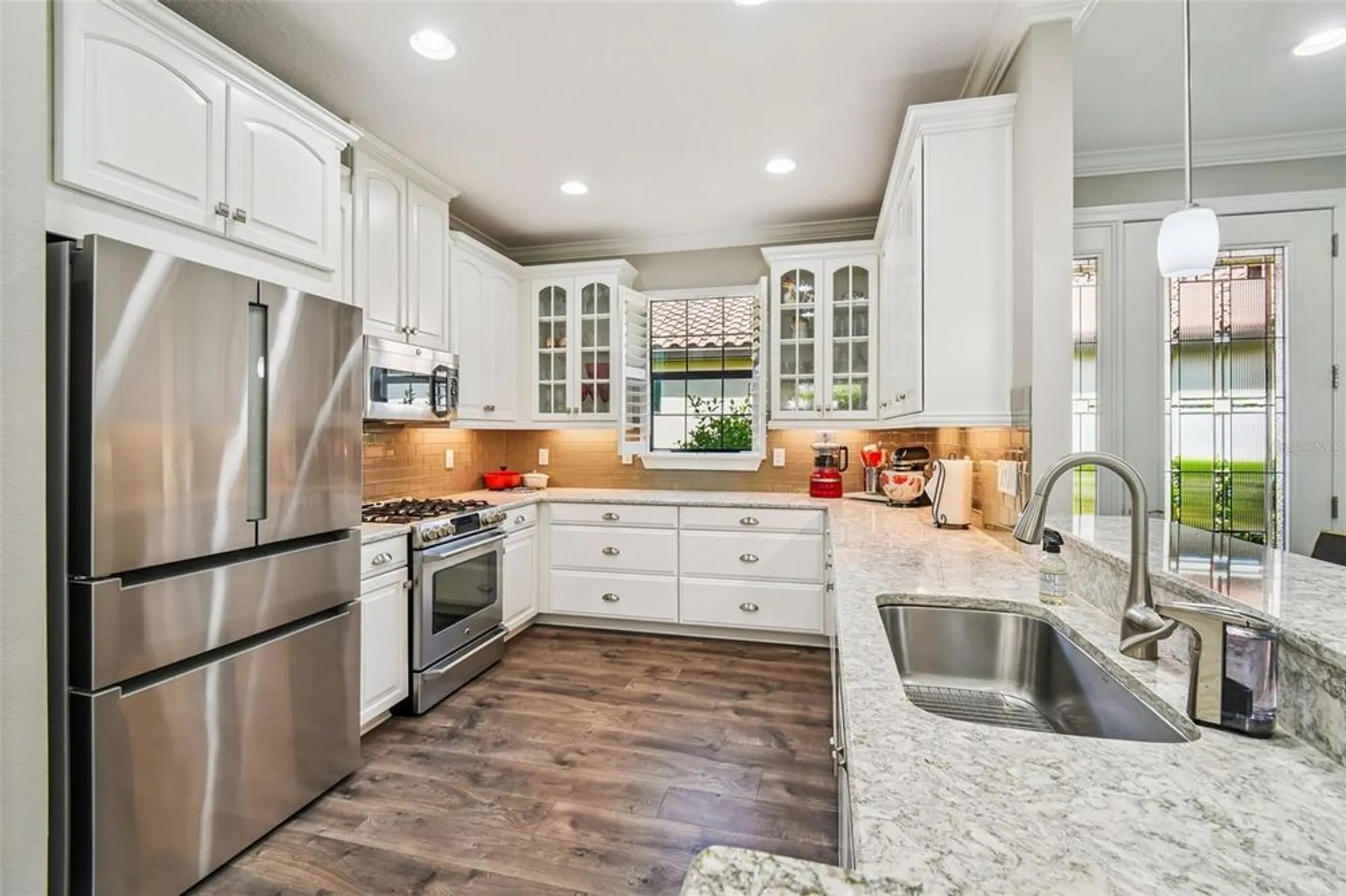 Property Slideshow image 27 of 70 | 11551 callisia dr, Odessa, FL, 33556