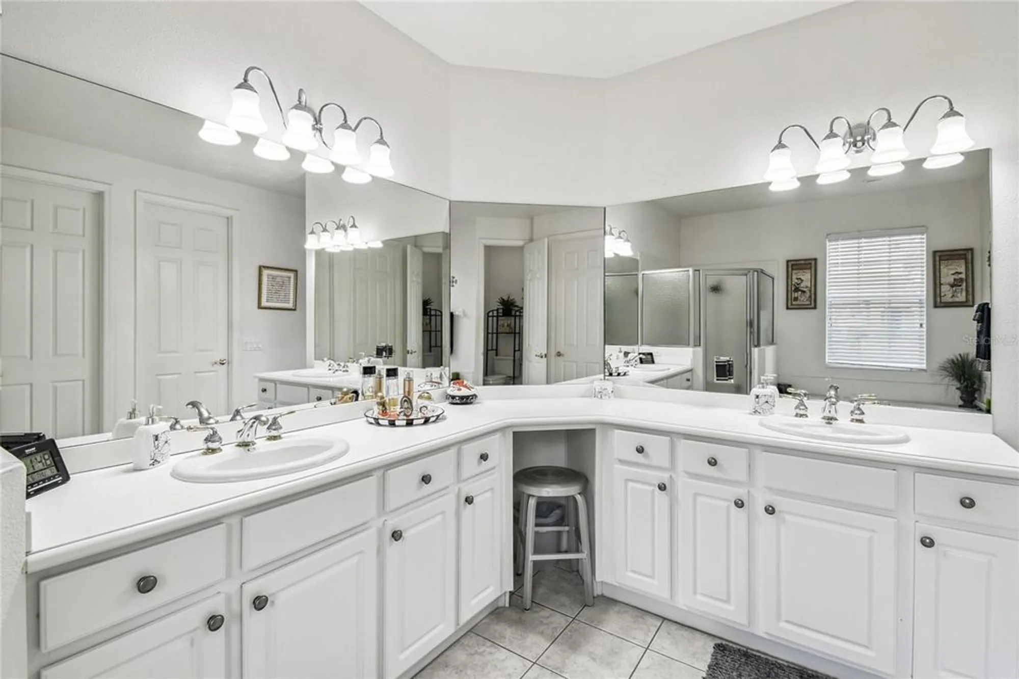 Property Slideshow image 31 of 65 | 684 volterra blvd, Poinciana, FL, 34759