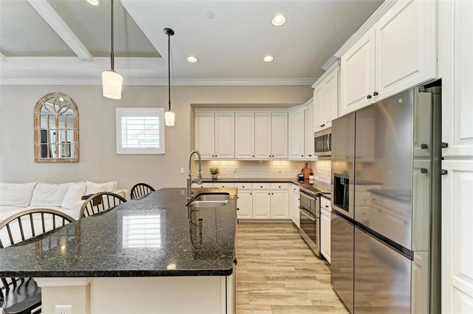 Property Slideshow image 13 of 97 | 367 compass point dr 201, Bradenton, FL, 34209