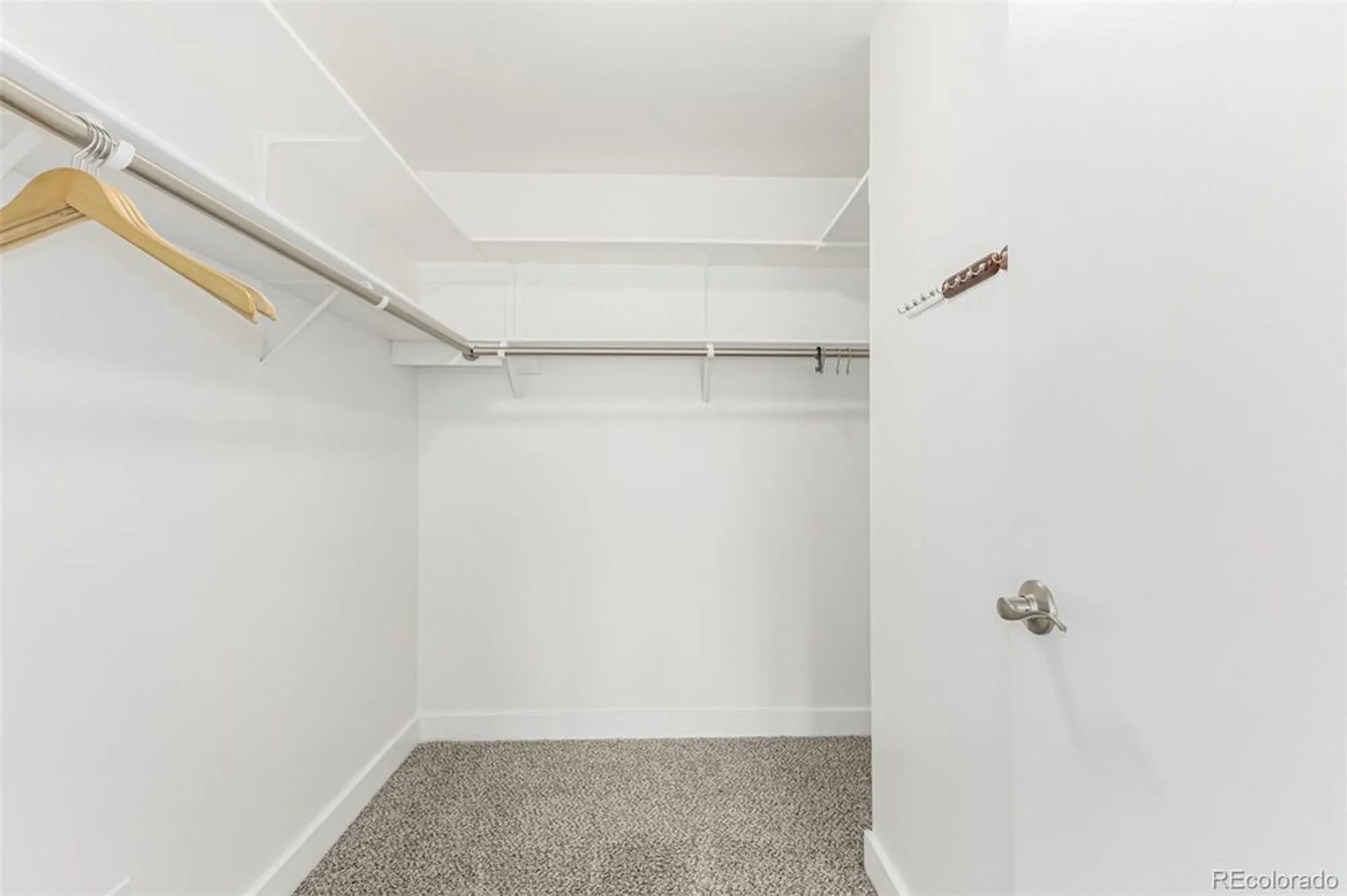 Property Slideshow image 12 of 31 | 300 s clinton st apt 7d, Denver, CO, 80247
