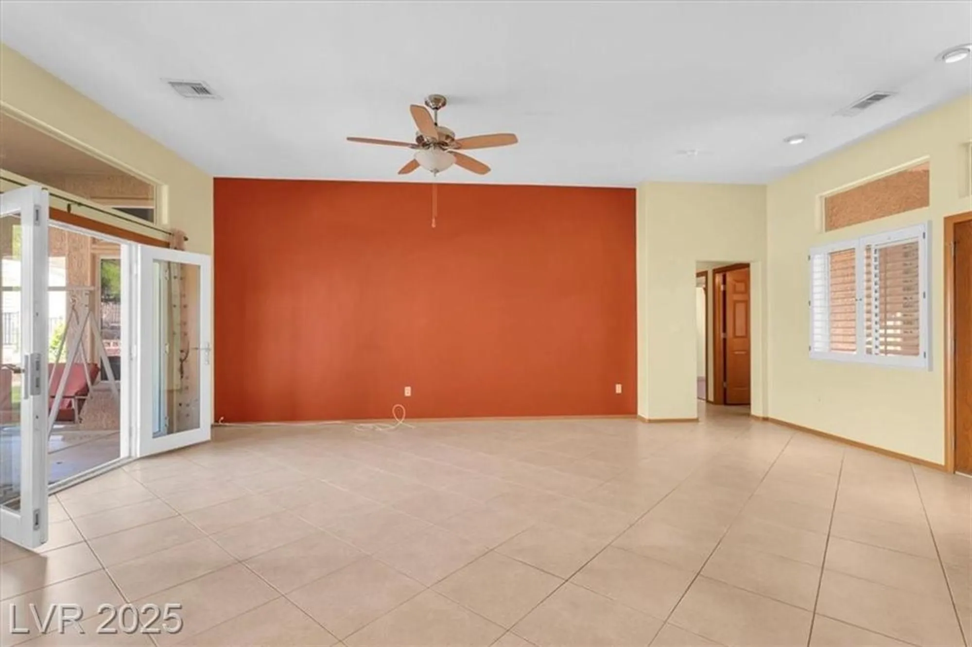 Property Slideshow image 7 of 46 | 2621 hanging rock dr, Las Vegas, NV, 89134