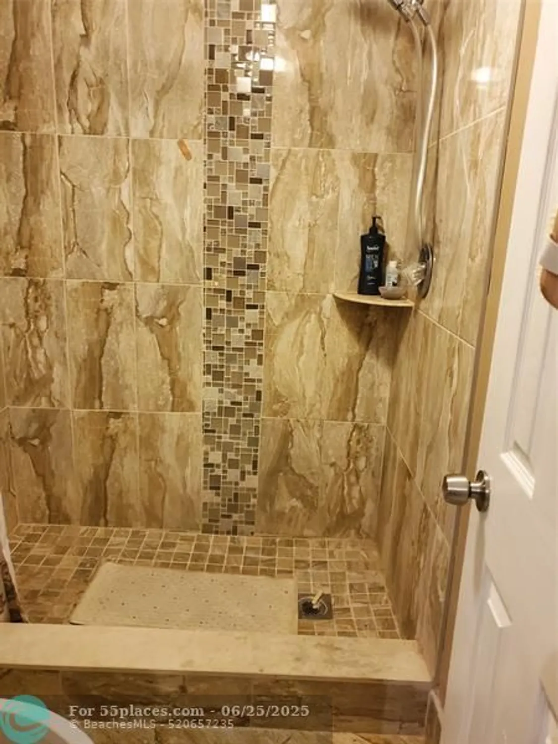 Property Slideshow image 13 of 16 | 4965 e sabal palm blvd 201, Tamarac, FL, 33319