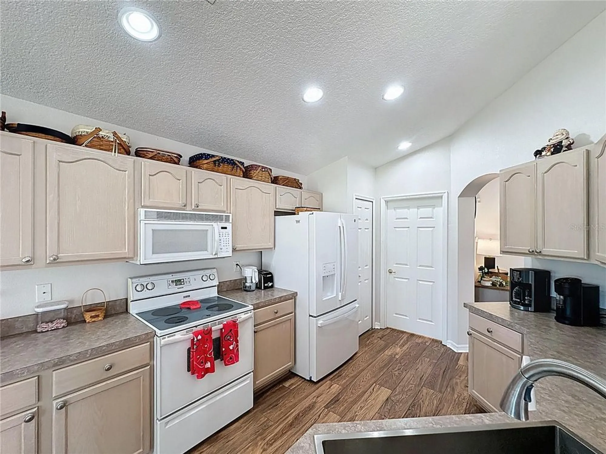 Property Slideshow image 19 of 76 | 2292 edmonton ct, Clermont, FL, 34711