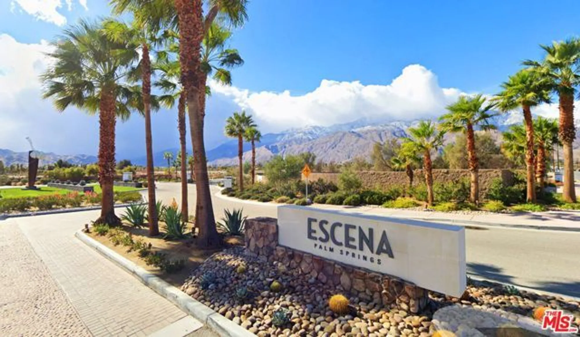 Property Slideshow image 4 of 60 | 4304 vantage ln, Palm Springs, CA, 92262