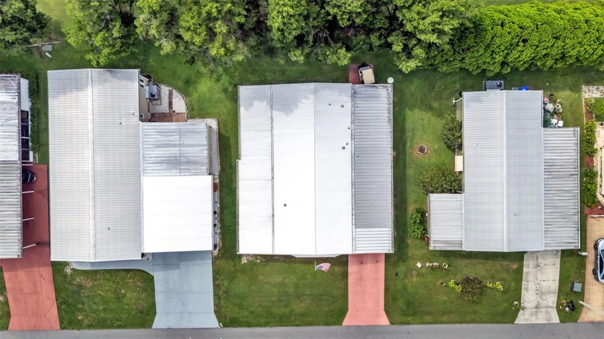 Property Slideshow image 43 of 52 | 1620 foxway dr, Lakeland, FL, 33810