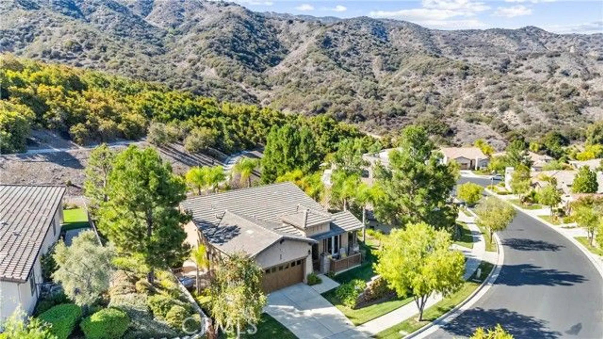 Property Slideshow image 41 of 48 | 24217 fawnskin dr, Corona, CA, 92883