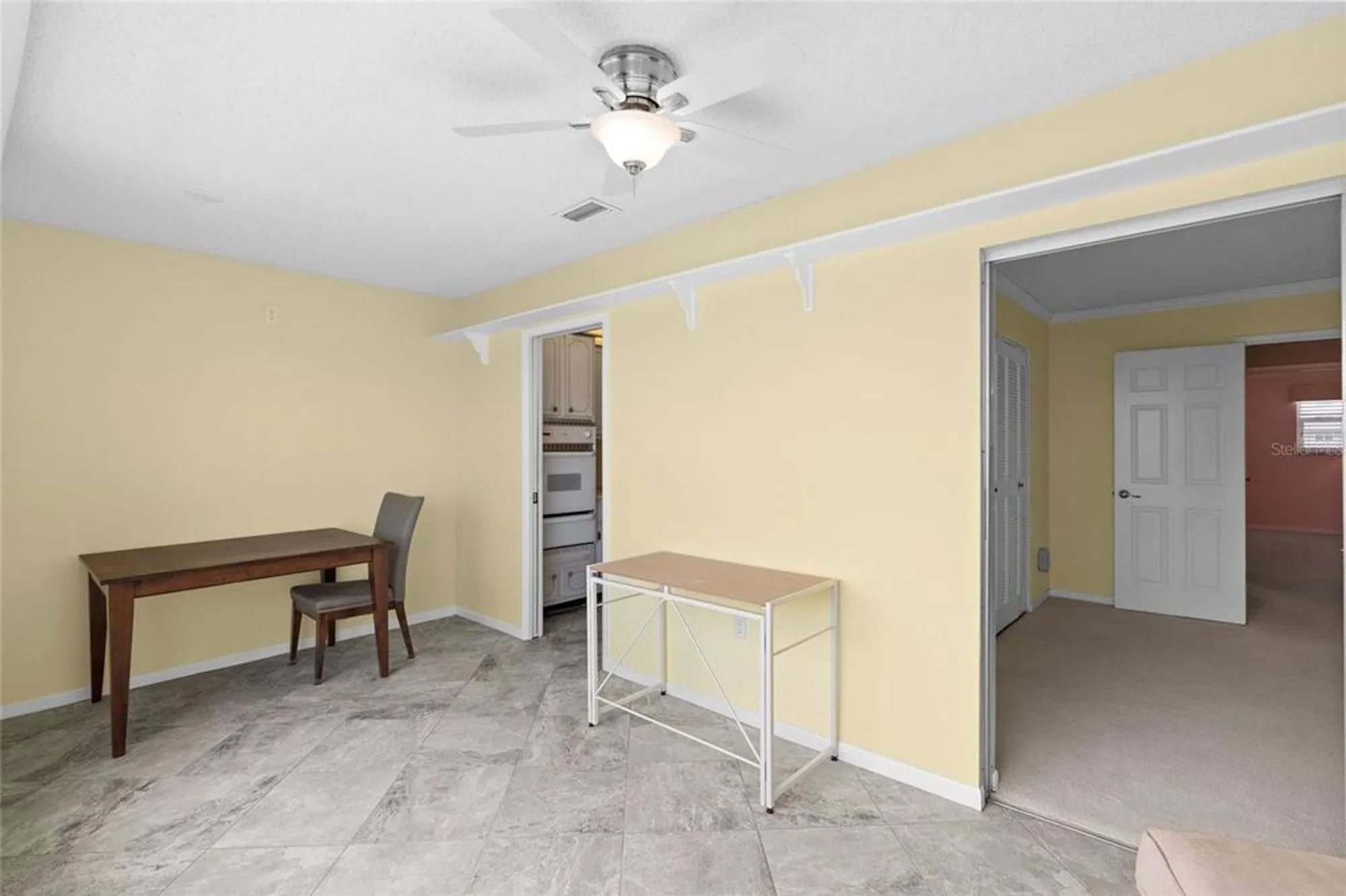 Property Slideshow image 16 of 50 | 5925 shore blvd 608, Gulfport, FL, 33707