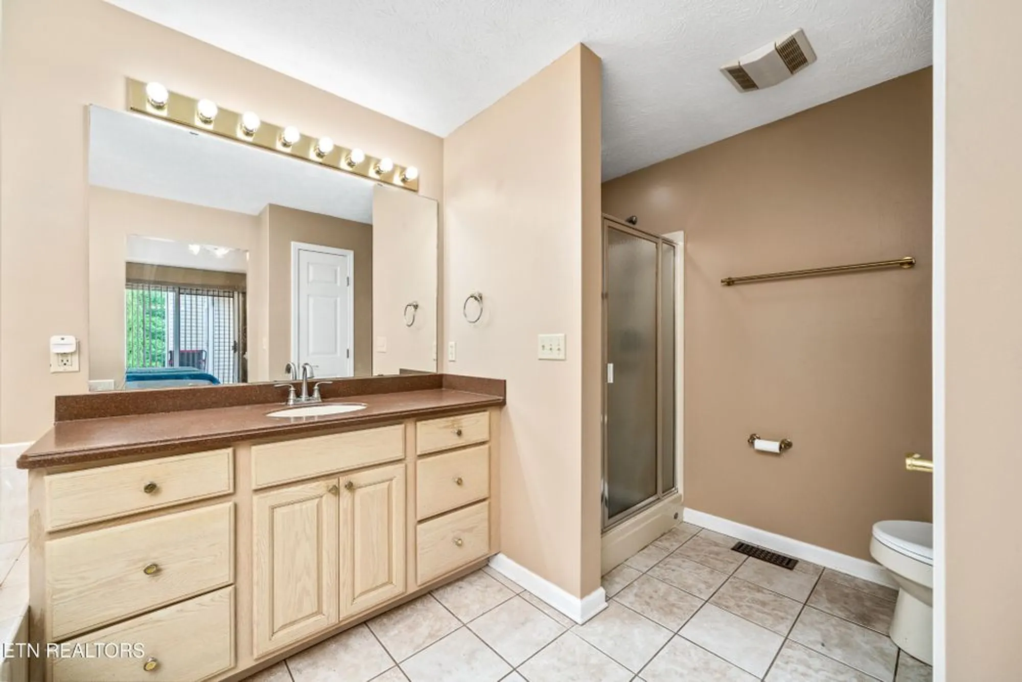 Property Slideshow image 31 of 41 | 125 fairhaven dr, Crossville, TN, 38558