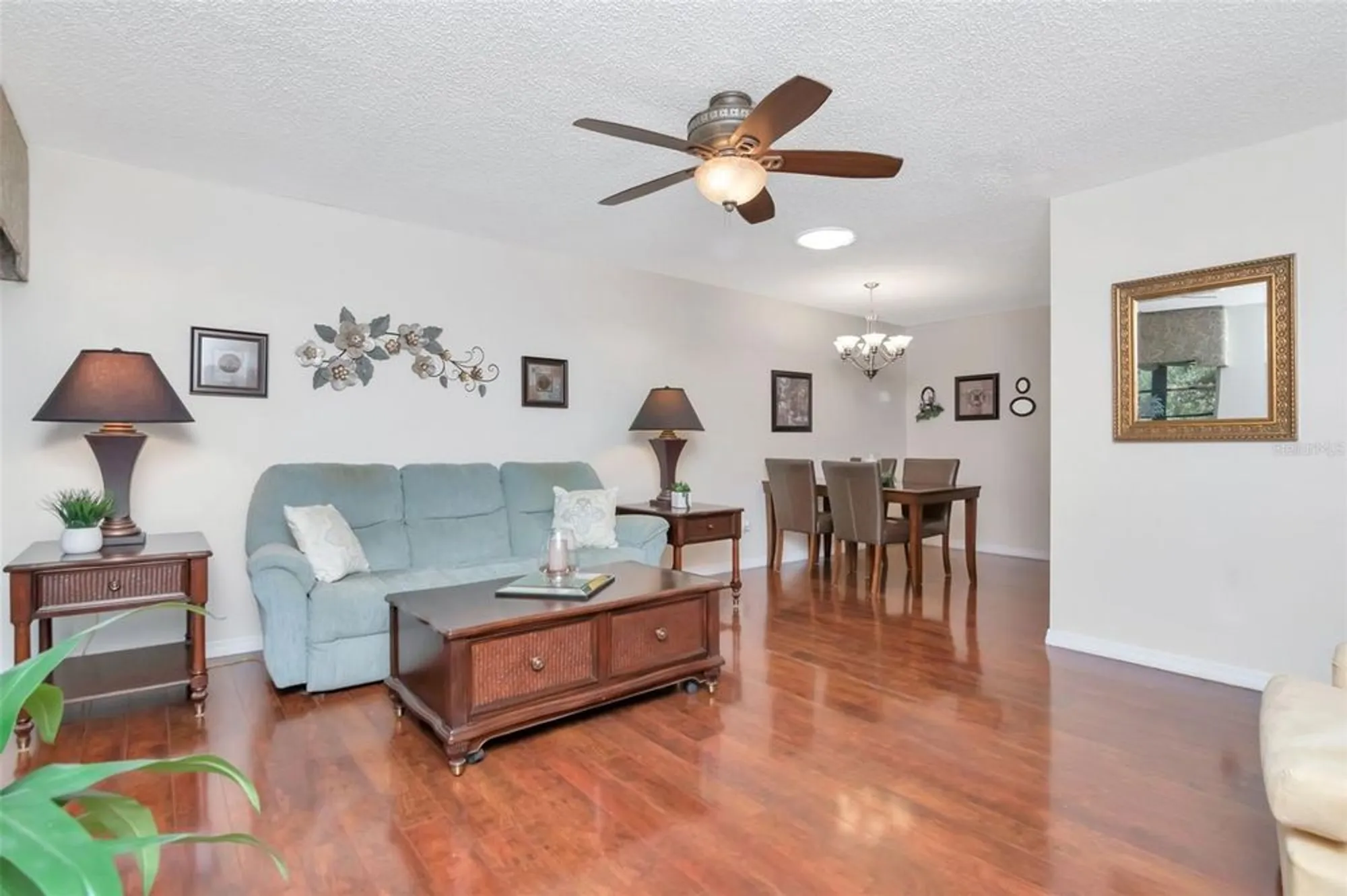 Property Slideshow image 14 of 55 | 2281 shelly dr d, Palm Harbor, FL, 34684