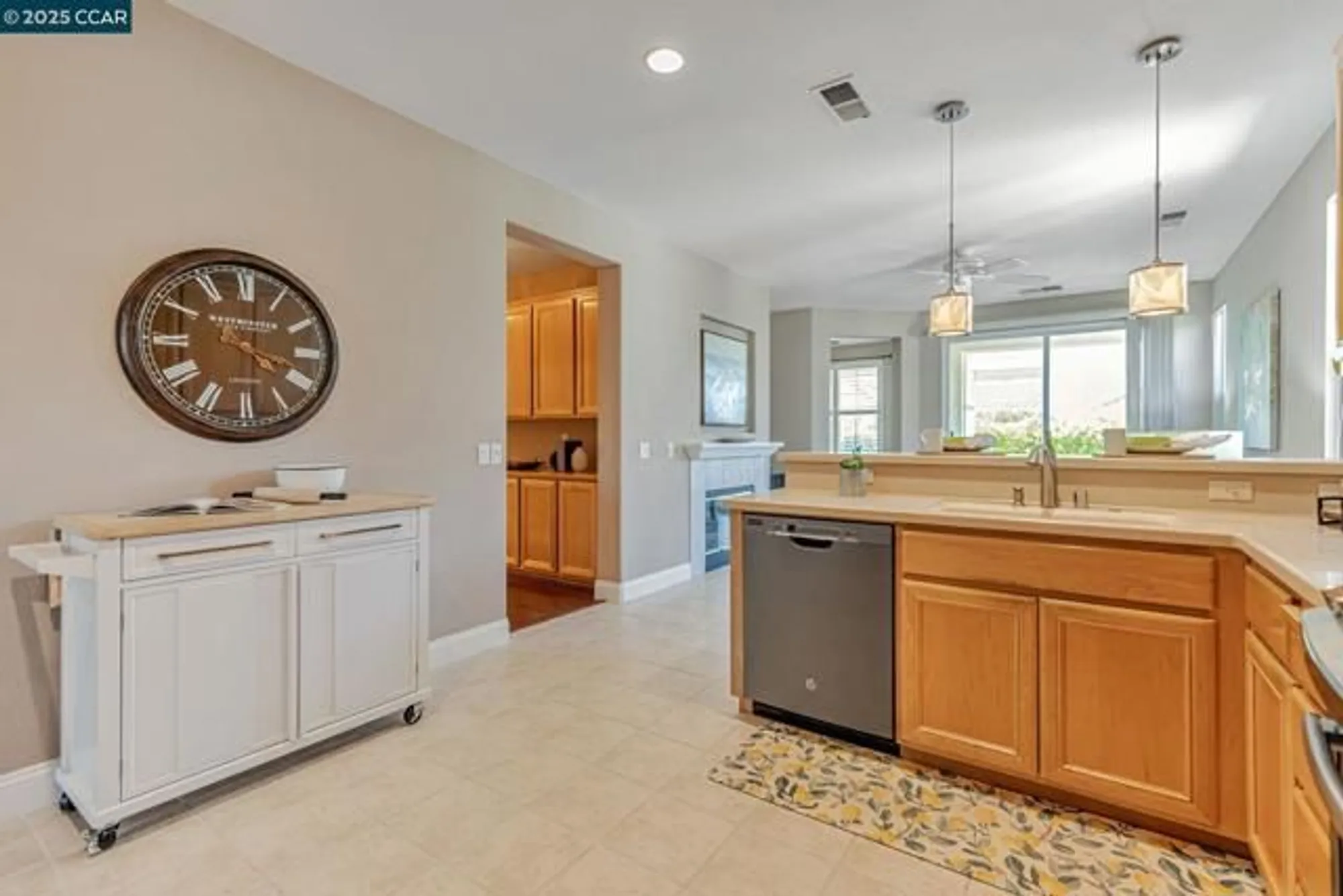Property Slideshow image 13 of 40 | 631 baldwin dr, Brentwood, CA, 94513