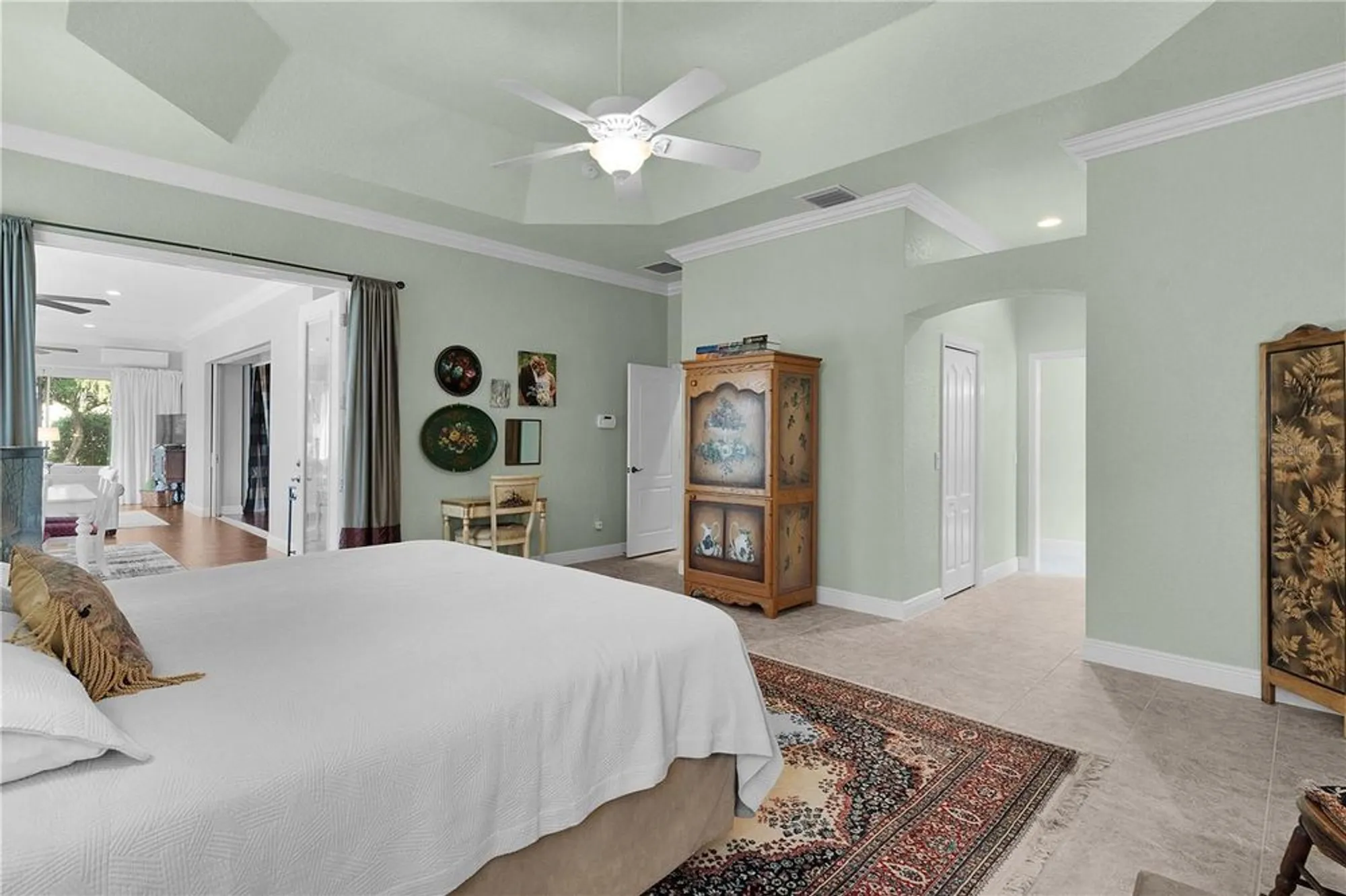 Property Slideshow image 25 of 64 | 1078 lakeview ln, The Villages, FL, 32162