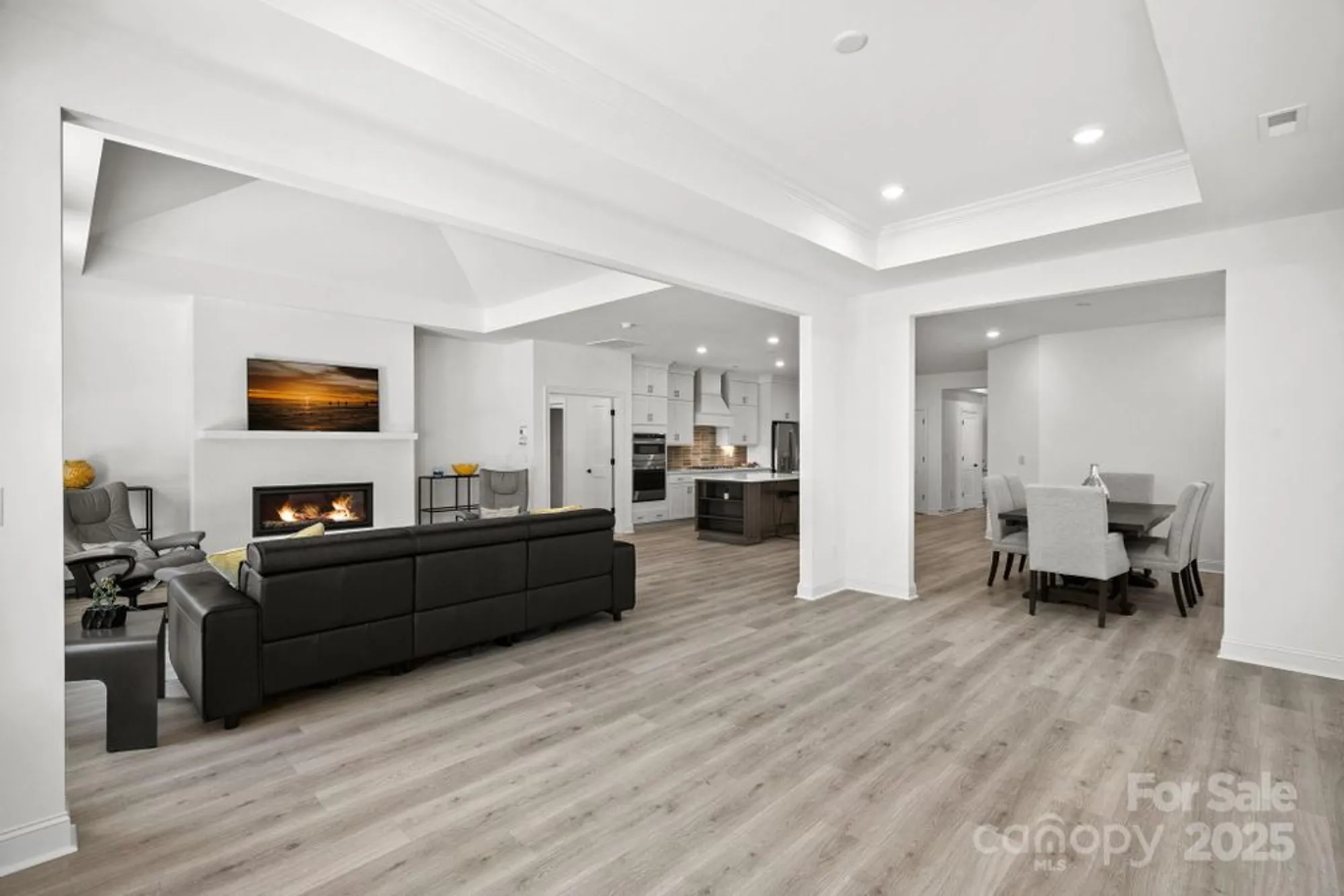 Property Slideshow image 16 of 39 | 218 alenda lux cir, Mooresville, NC, 28115