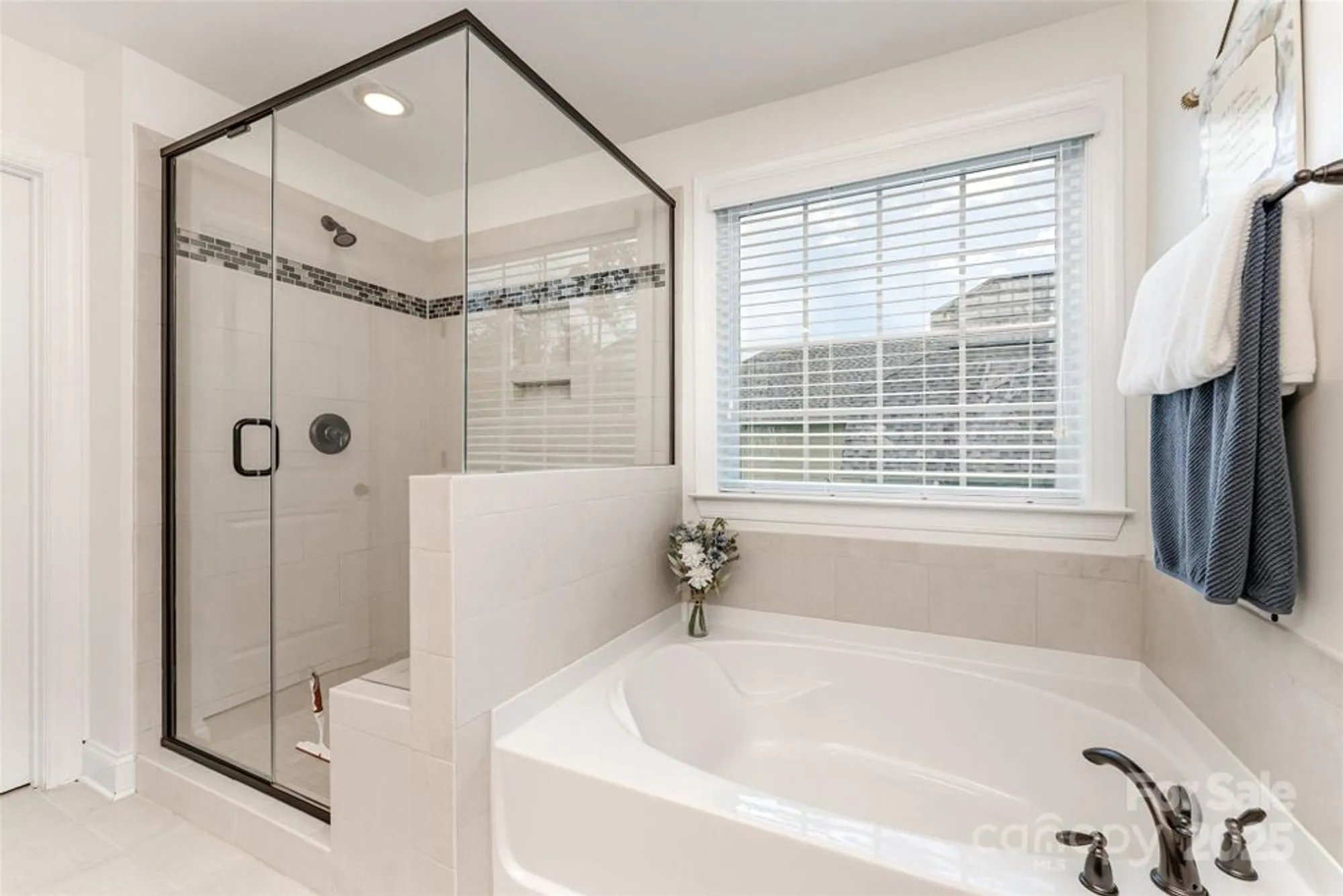 Property Slideshow image 22 of 46 | 131 canoe pole ln, Mooresville, NC, 28117