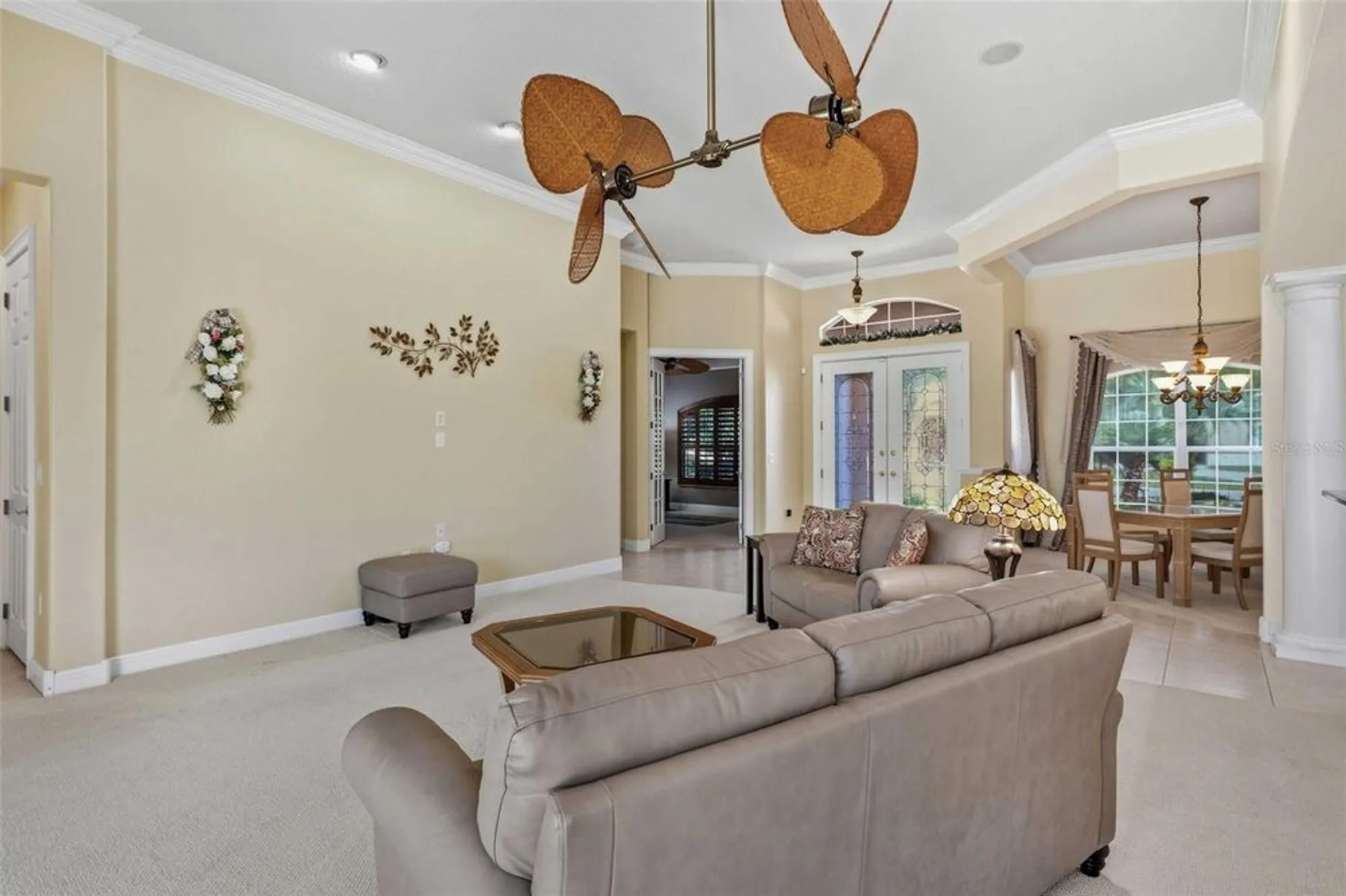Property Slideshow image 10 of 73 | 8426 charleston dr, Weeki Wachee, FL, 34613