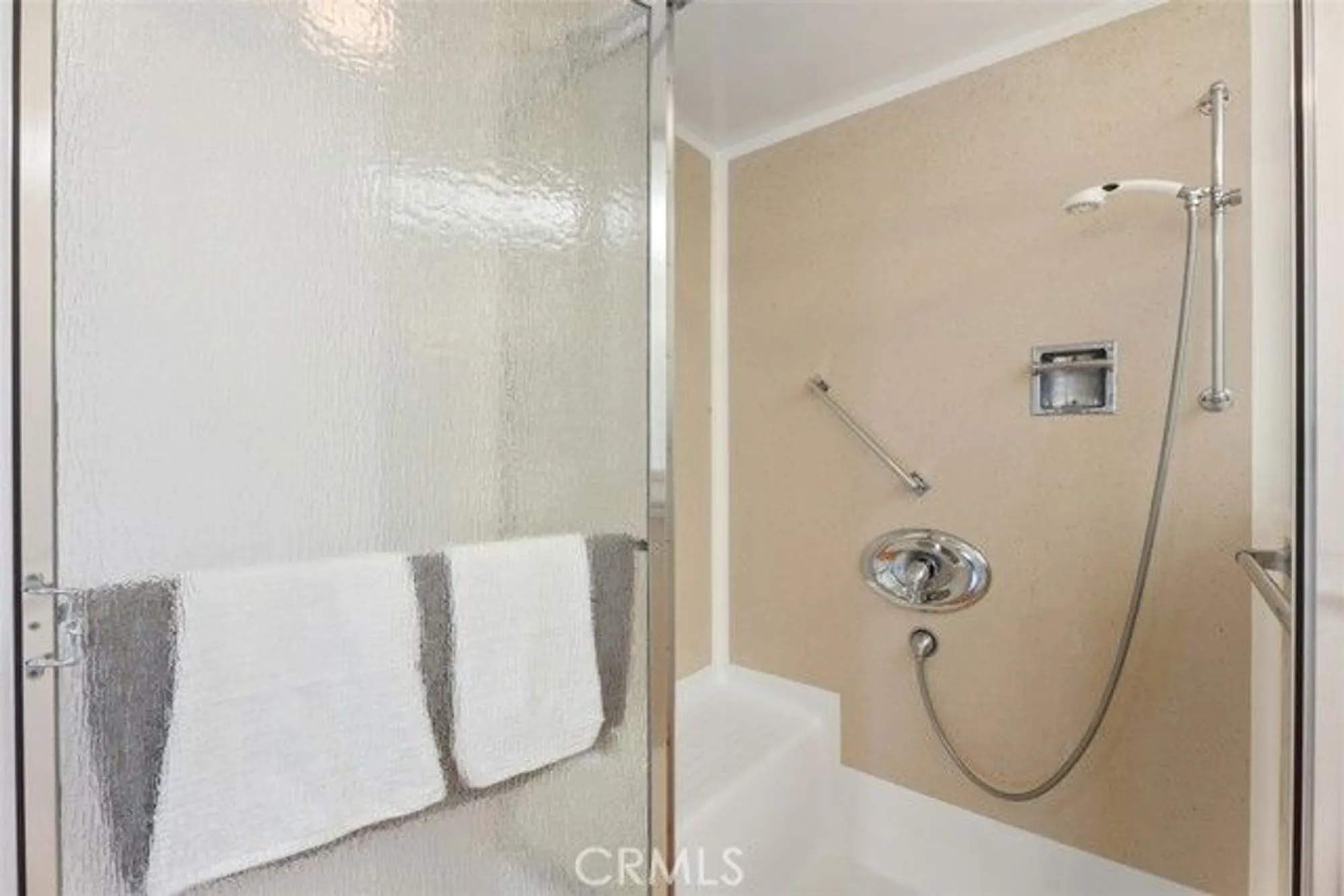 Property Slideshow image 23 of 40 | 13681 cedar crest ln apt 93g # 5-93g, Seal Beach, CA, 90740