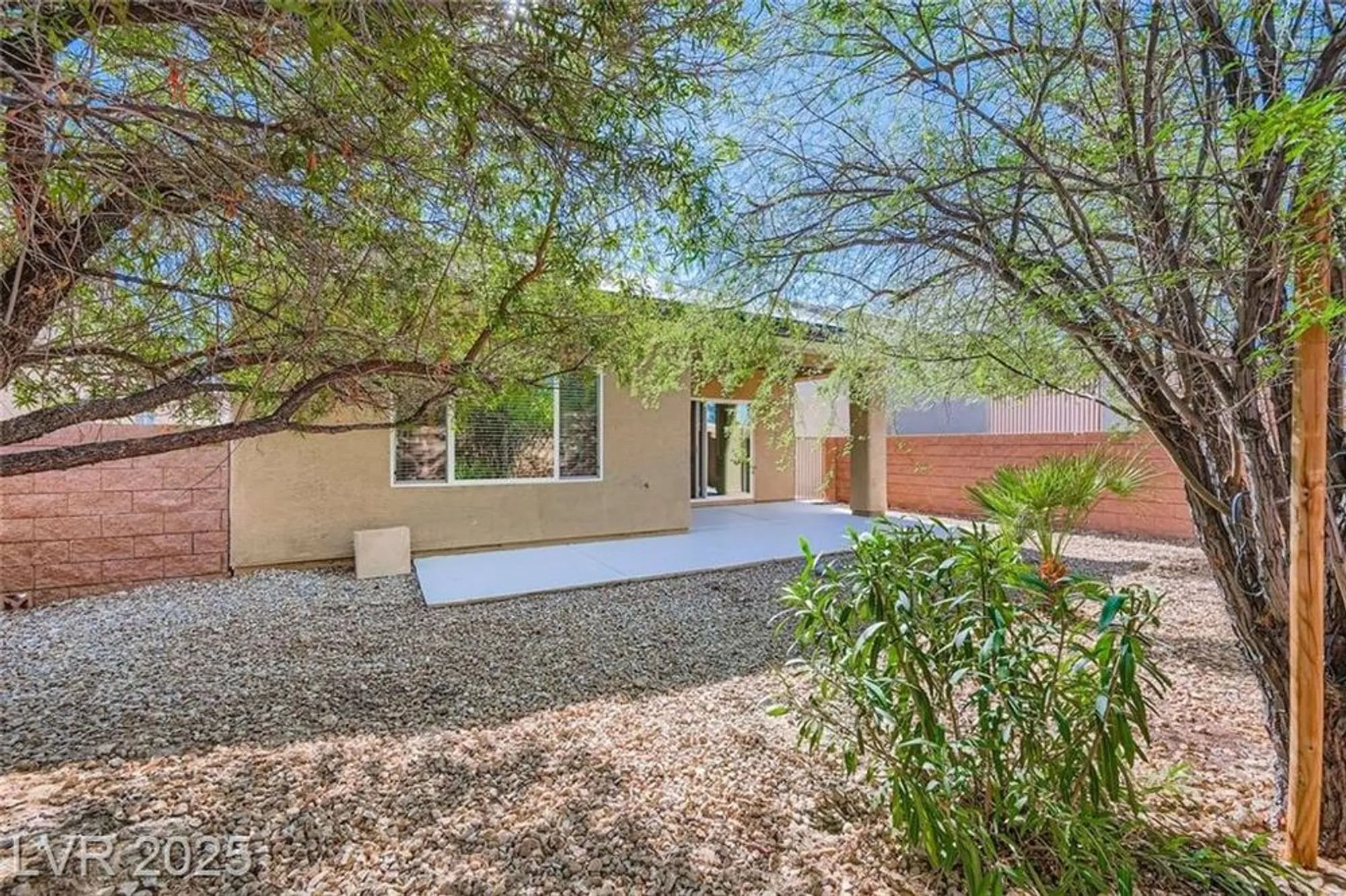 Property Slideshow image 28 of 29 | 2404 willow wren dr, North Las Vegas, NV, 89084