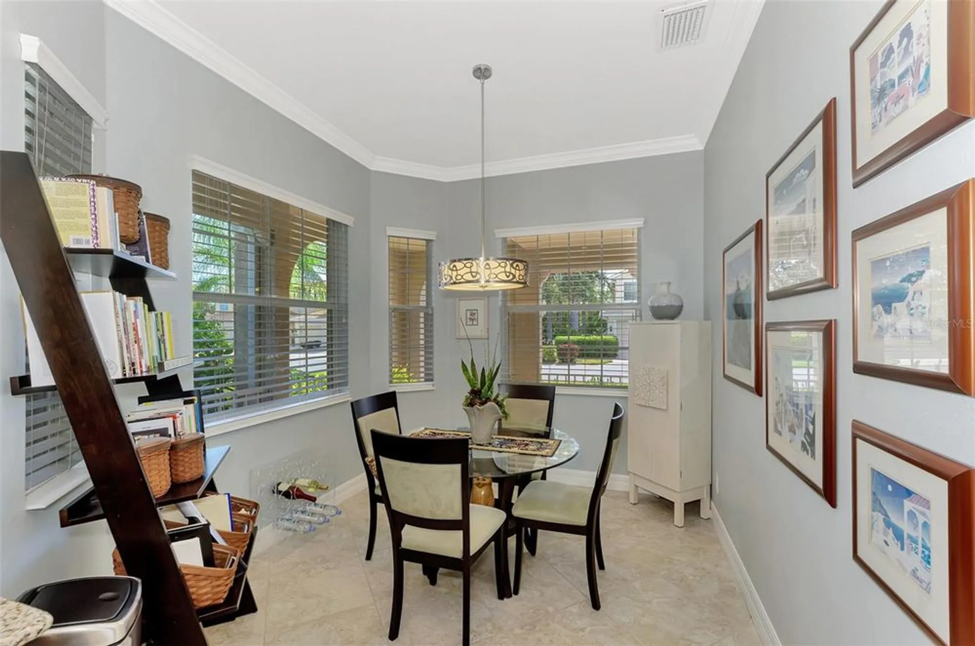 Property Slideshow image 21 of 59 | 5748 fossano dr, Sarasota, FL, 34238