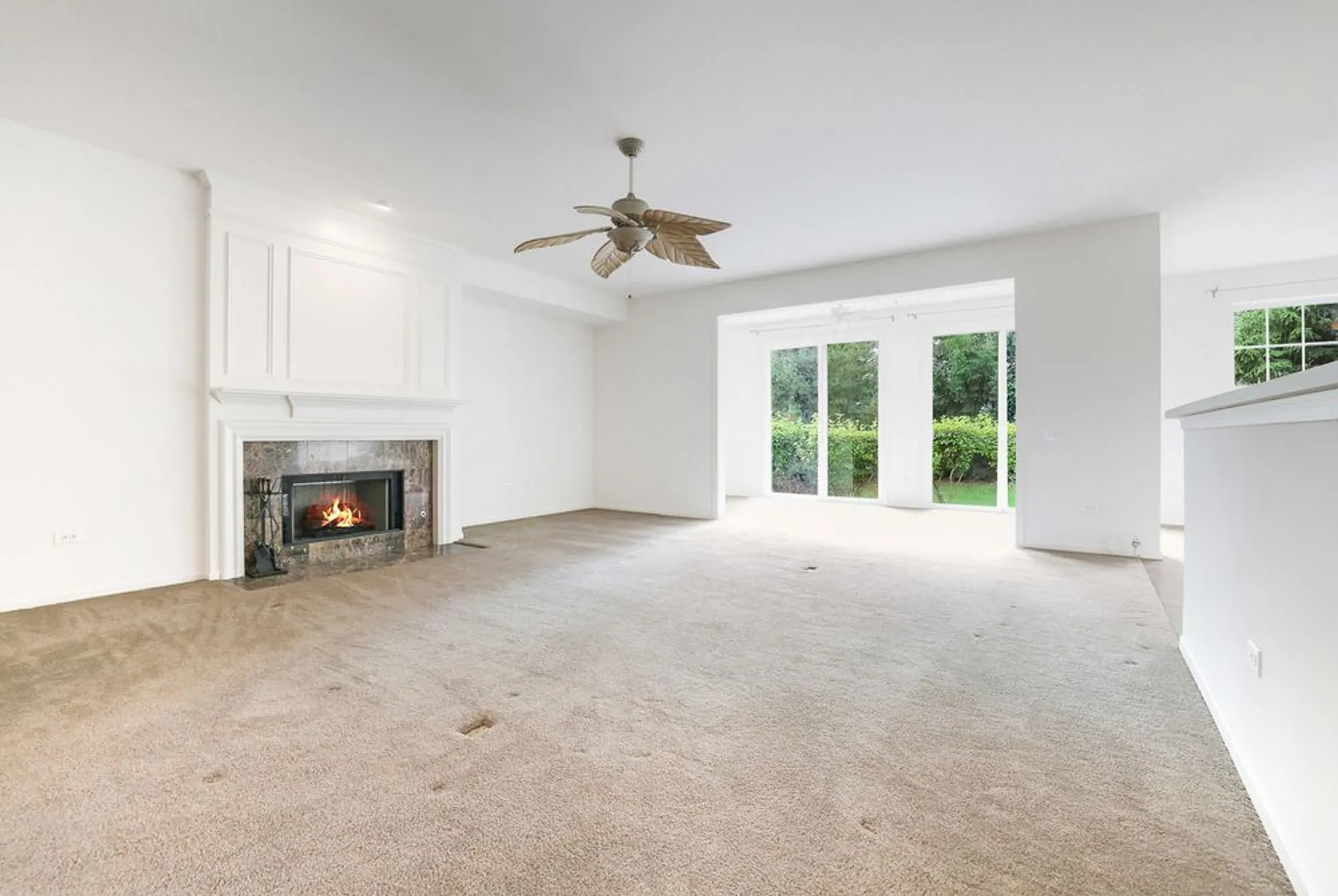 Property Slideshow image 6 of 30 | 13813 roosevelt dr, Huntley, IL, 60142