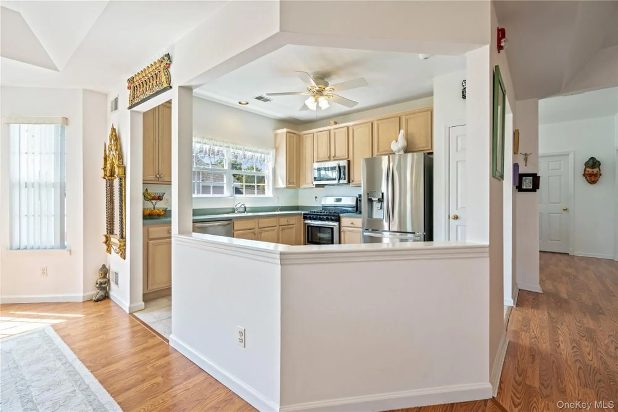 Property Slideshow image 19 of 32 | 514 highland ct # a3, Moriches, NY, 11955