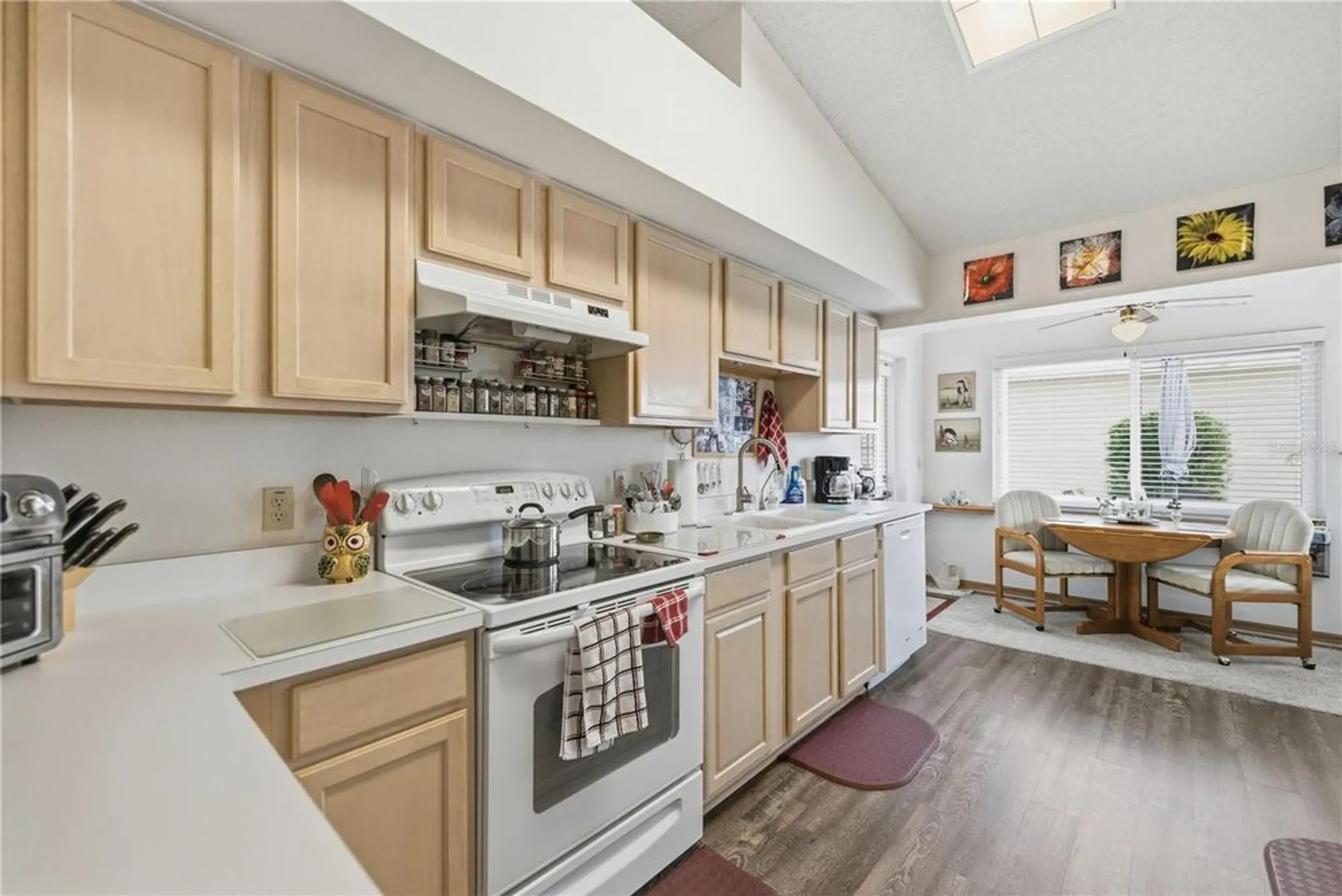 Property Slideshow image 24 of 36 | 9049 sw 91st cir, Ocala, FL, 34481