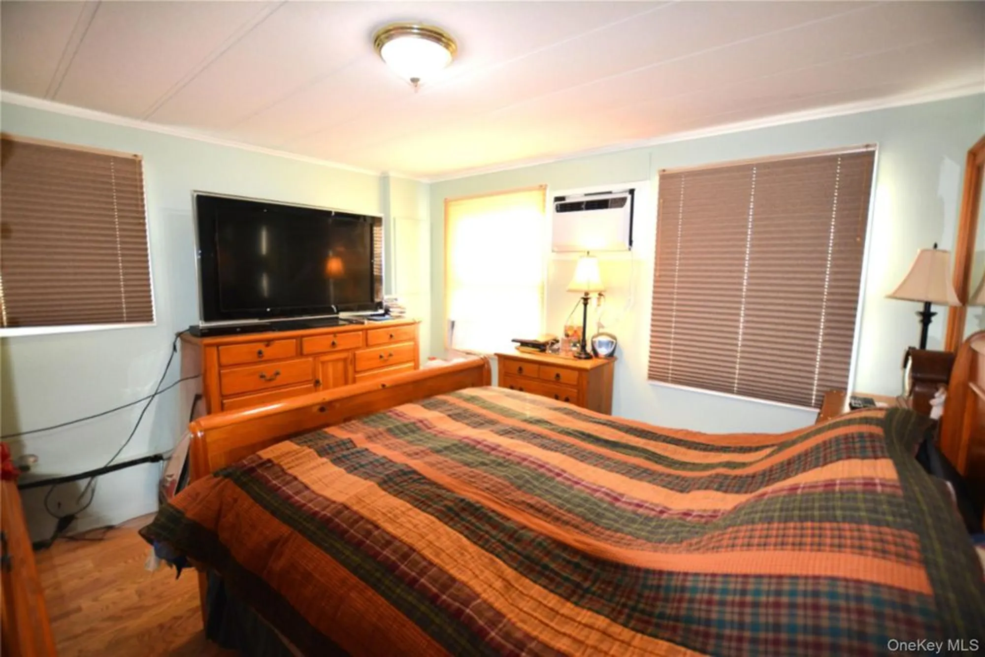 Property Slideshow image 10 of 25 | 19 dogwood ln, Manorville, NY, 11949